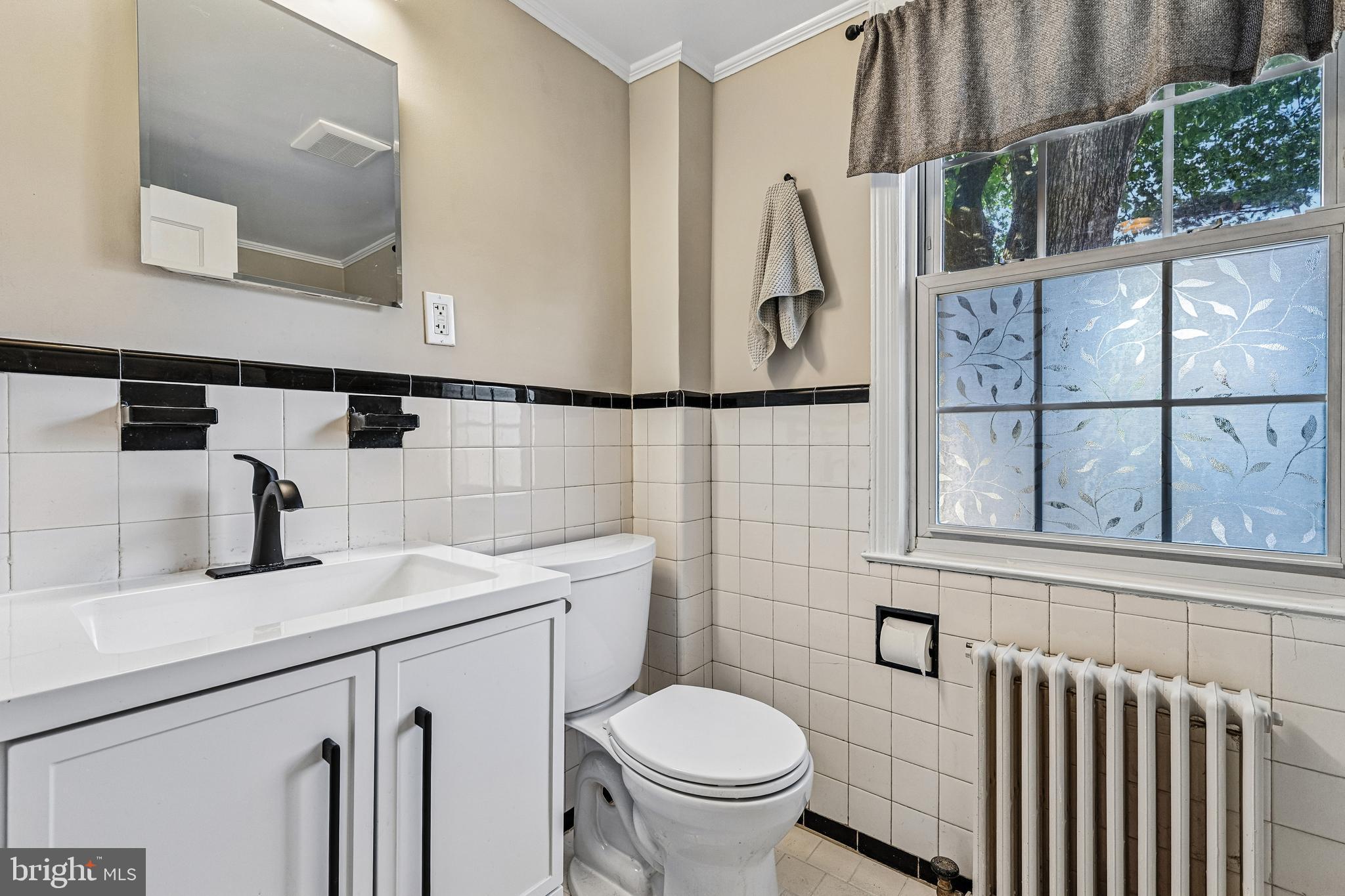 ROCK CREEK VILLAGE CONDOMINIUMS - Residential