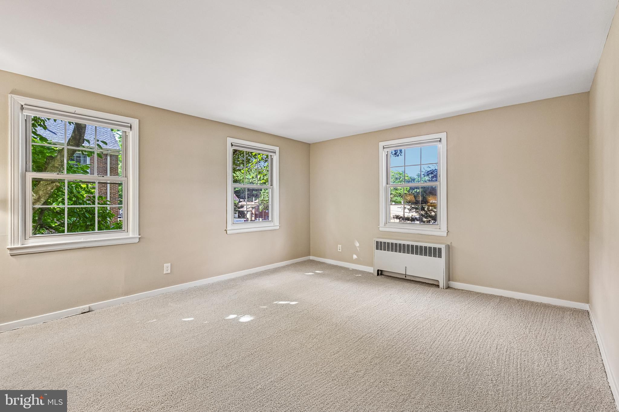 ROCK CREEK VILLAGE CONDOMINIUMS - Residential