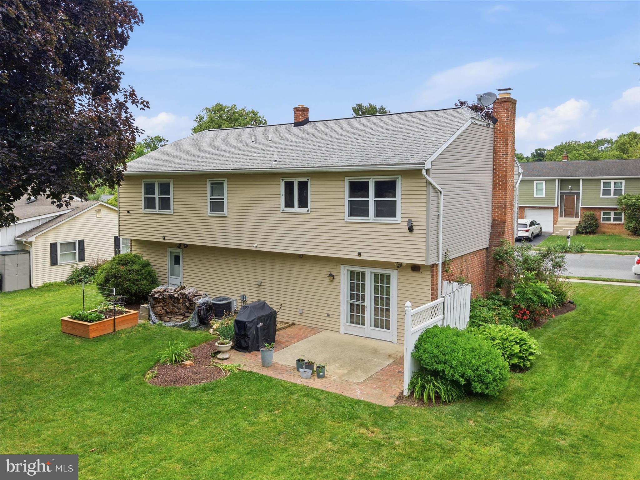 SCHOOL VALLEY FARMS - Residential