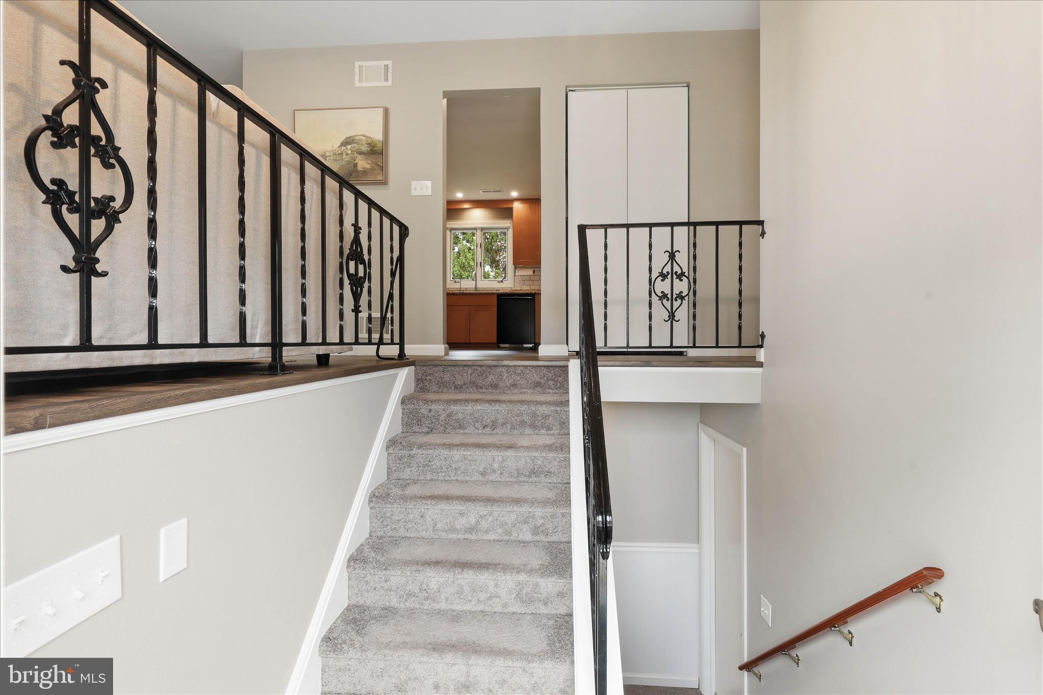 SCHOOL VALLEY FARMS - Residential