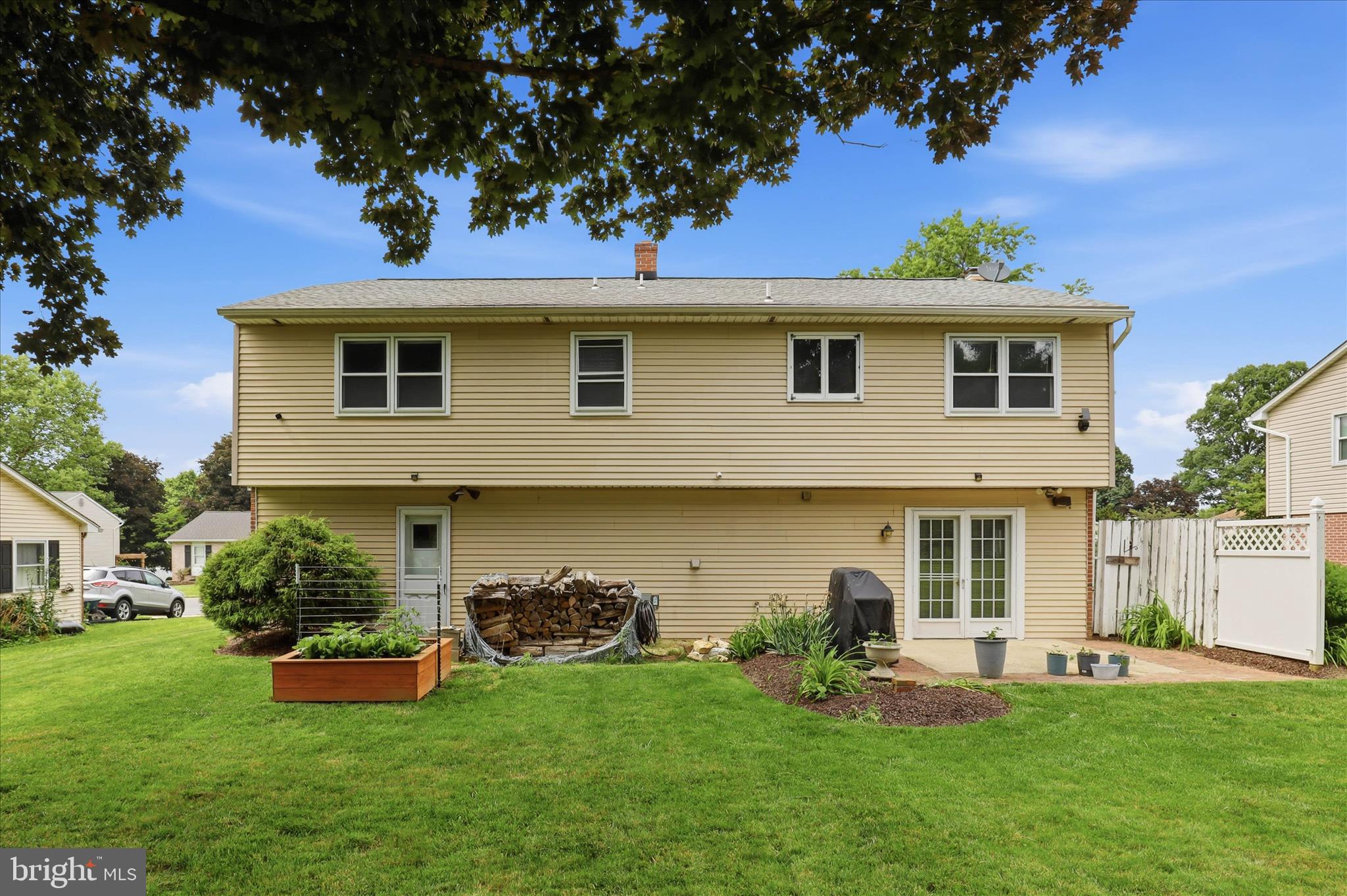 SCHOOL VALLEY FARMS - Residential