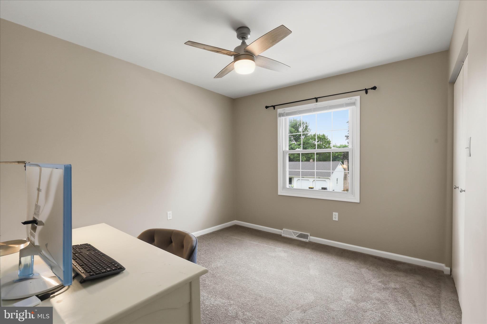 SCHOOL VALLEY FARMS - Residential