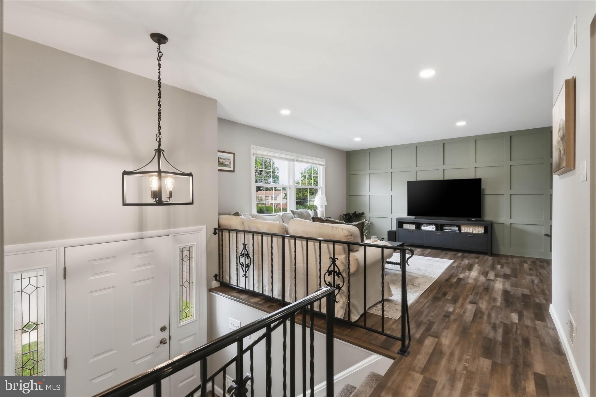 SCHOOL VALLEY FARMS - Residential