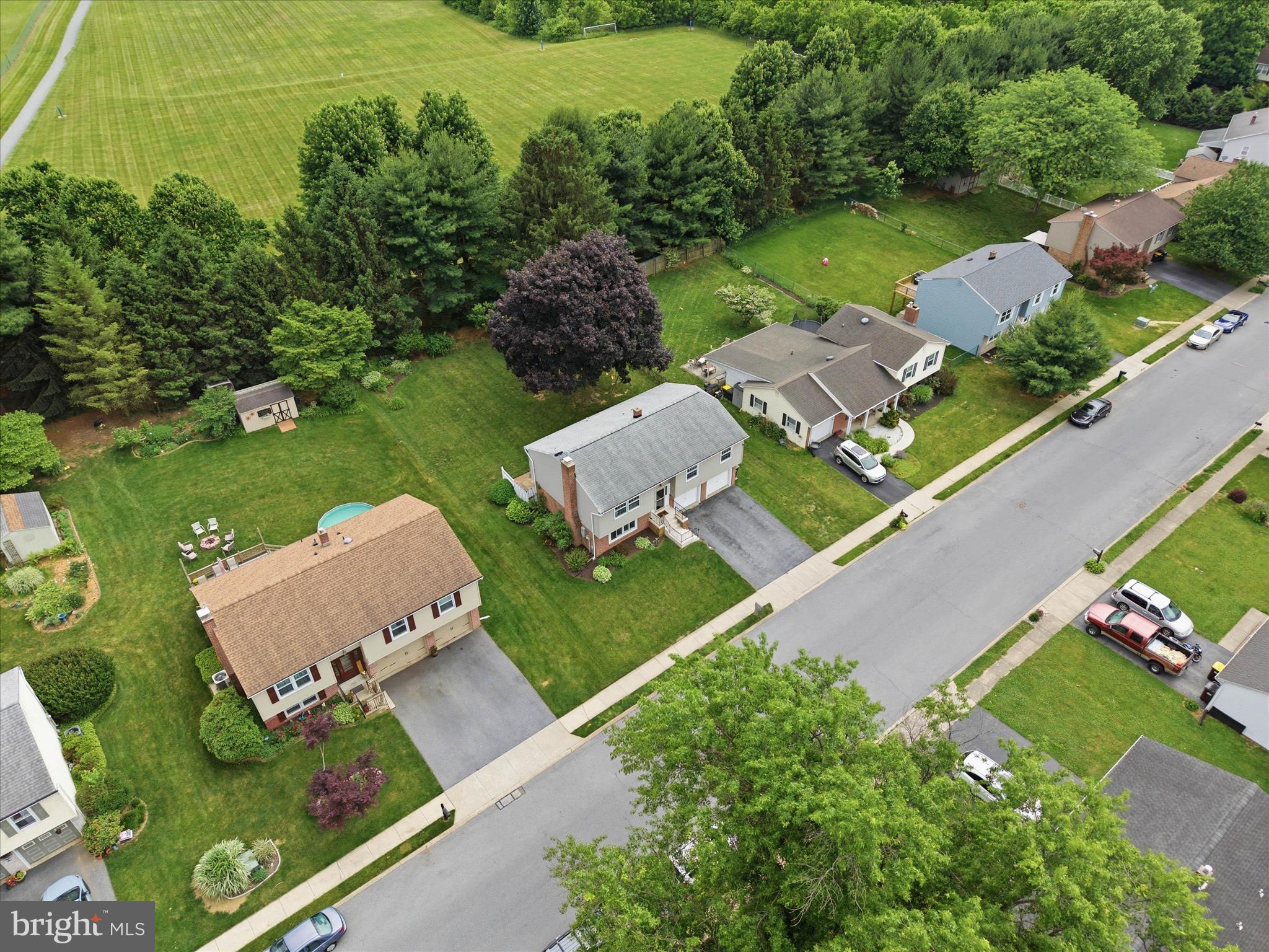 SCHOOL VALLEY FARMS - Residential