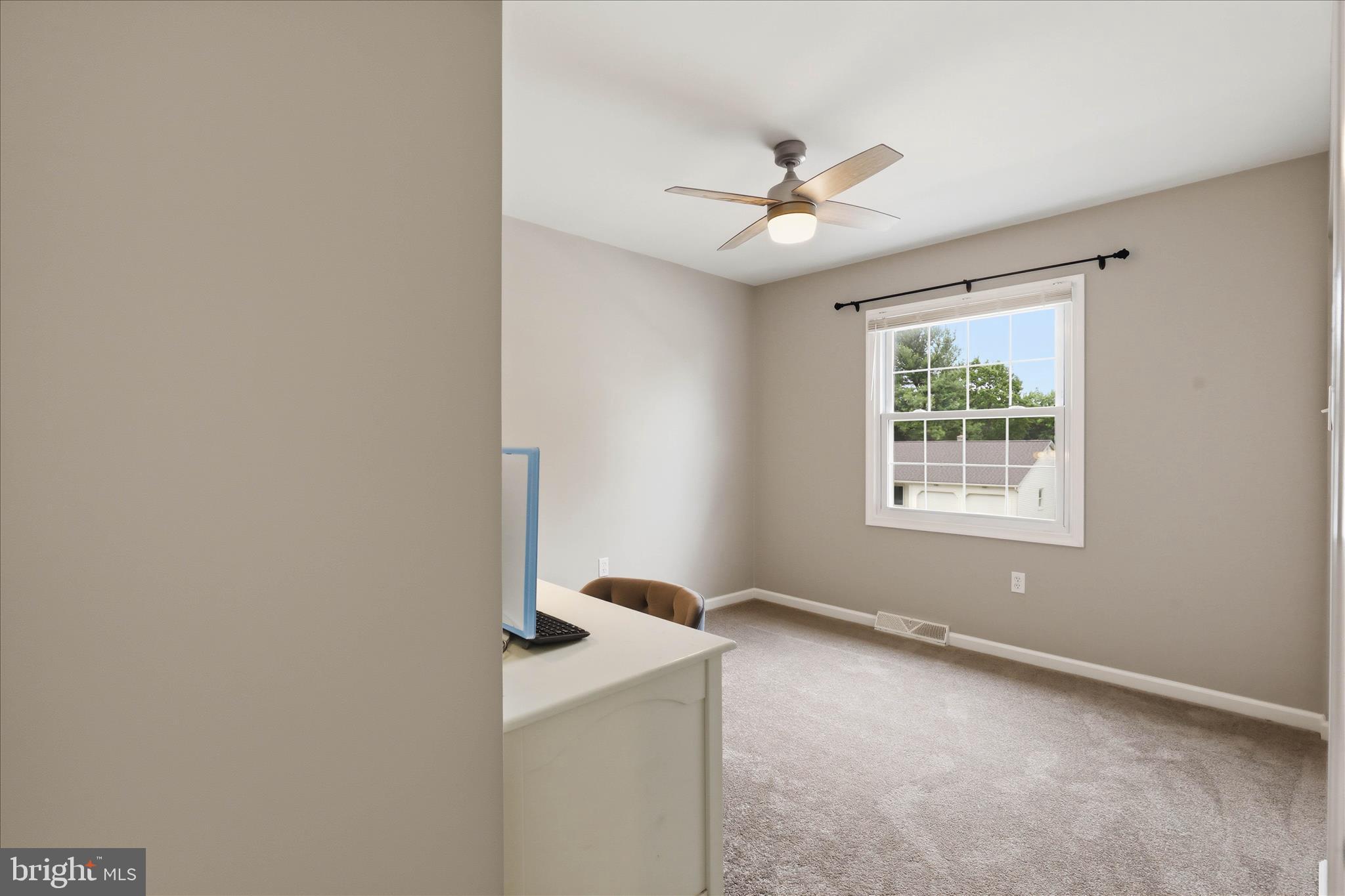 SCHOOL VALLEY FARMS - Residential