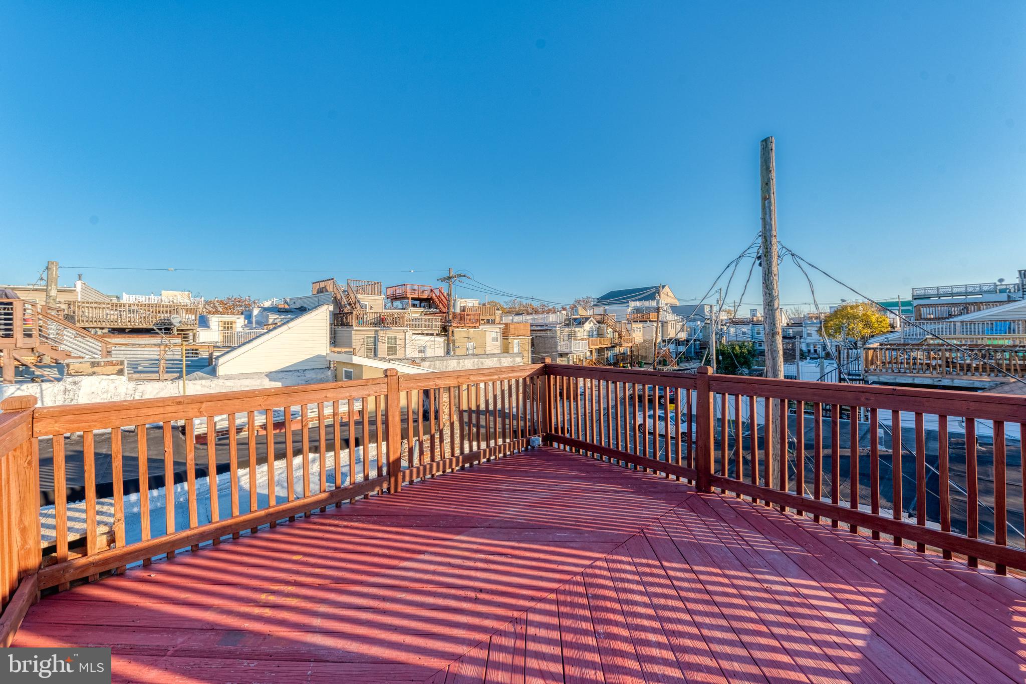 RIVERSIDE PARK - Residential
