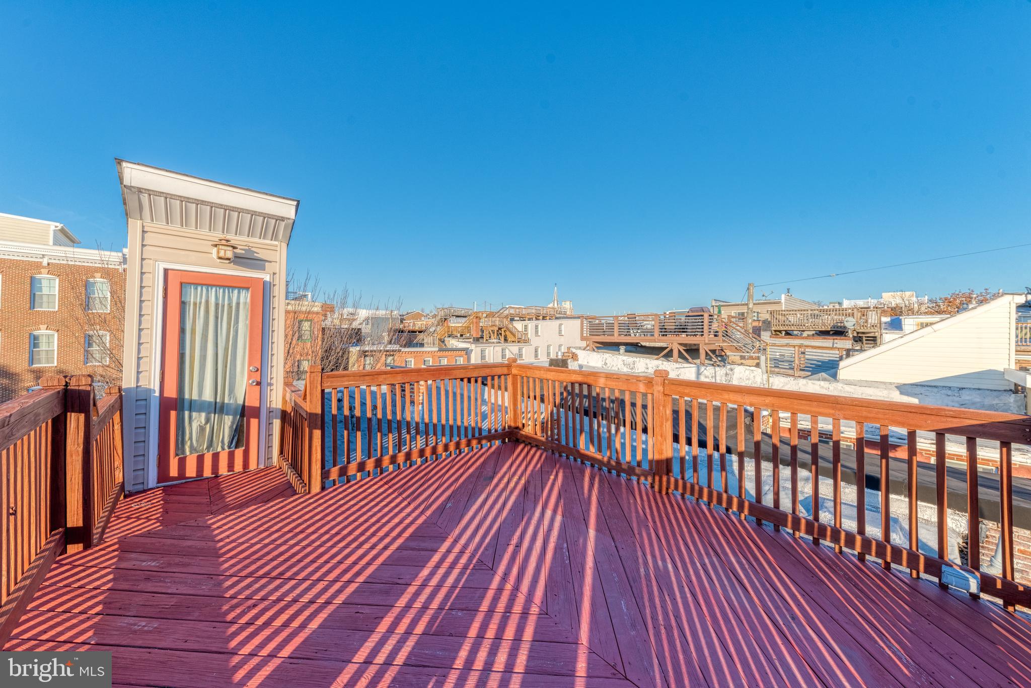 RIVERSIDE PARK - Residential