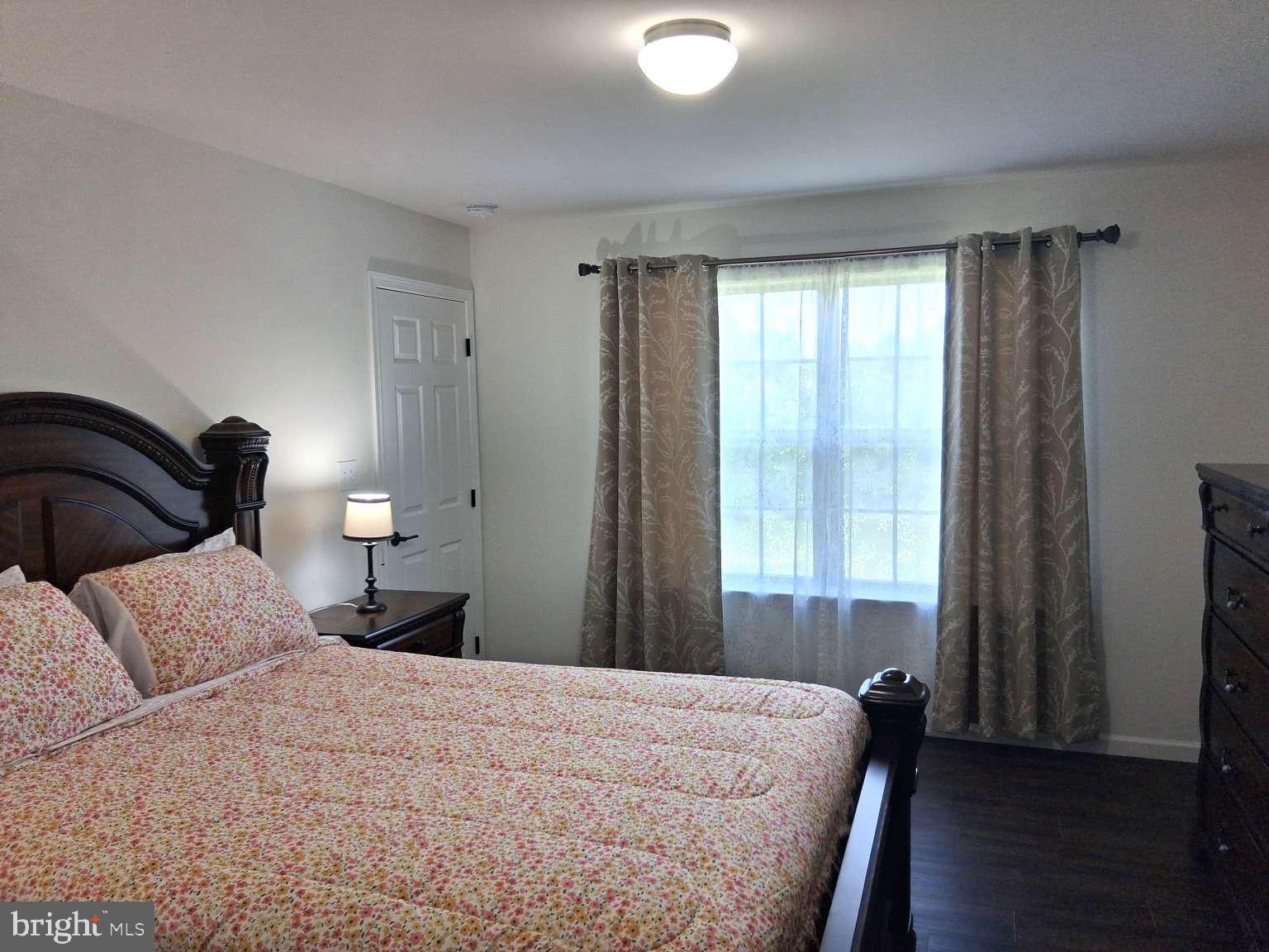 ROLLING MEADOWS - Residential