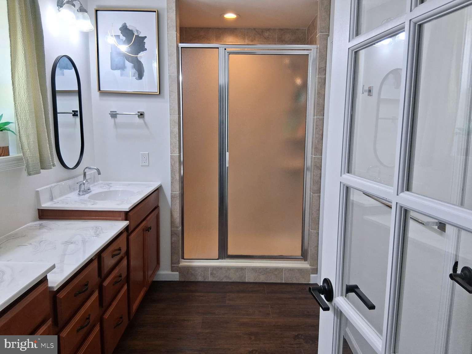 ROLLING MEADOWS - Residential