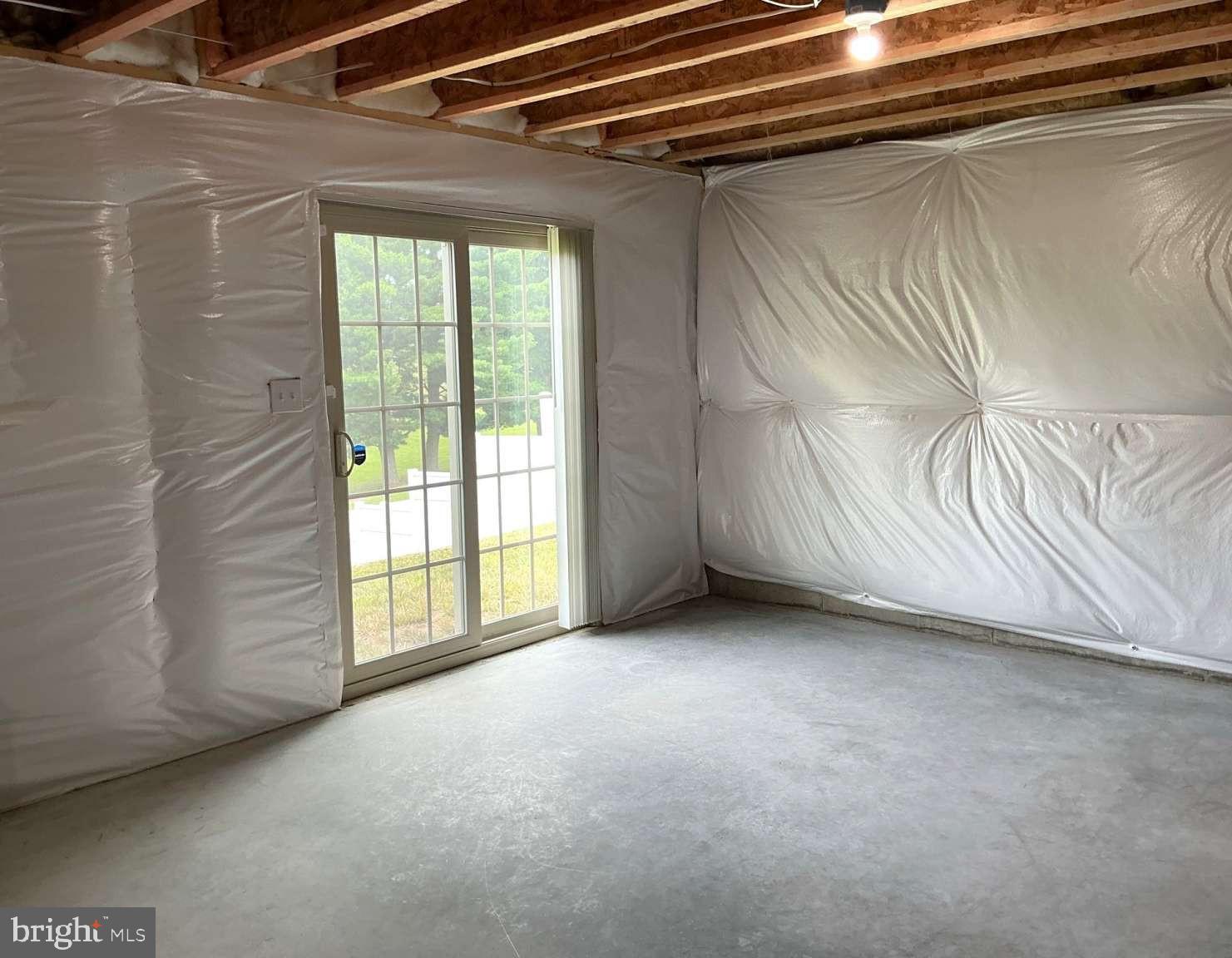 ROLLING MEADOWS - Residential