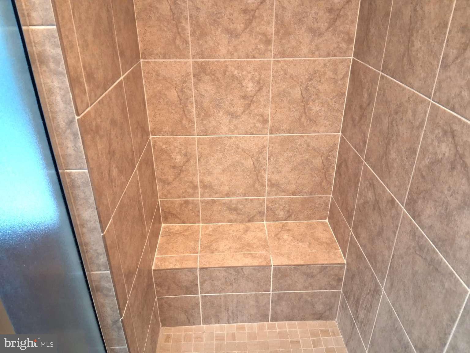ROLLING MEADOWS - Residential