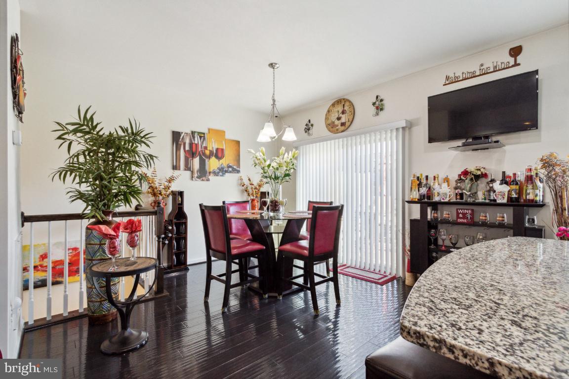 ADAMS CROSSING - Residential
