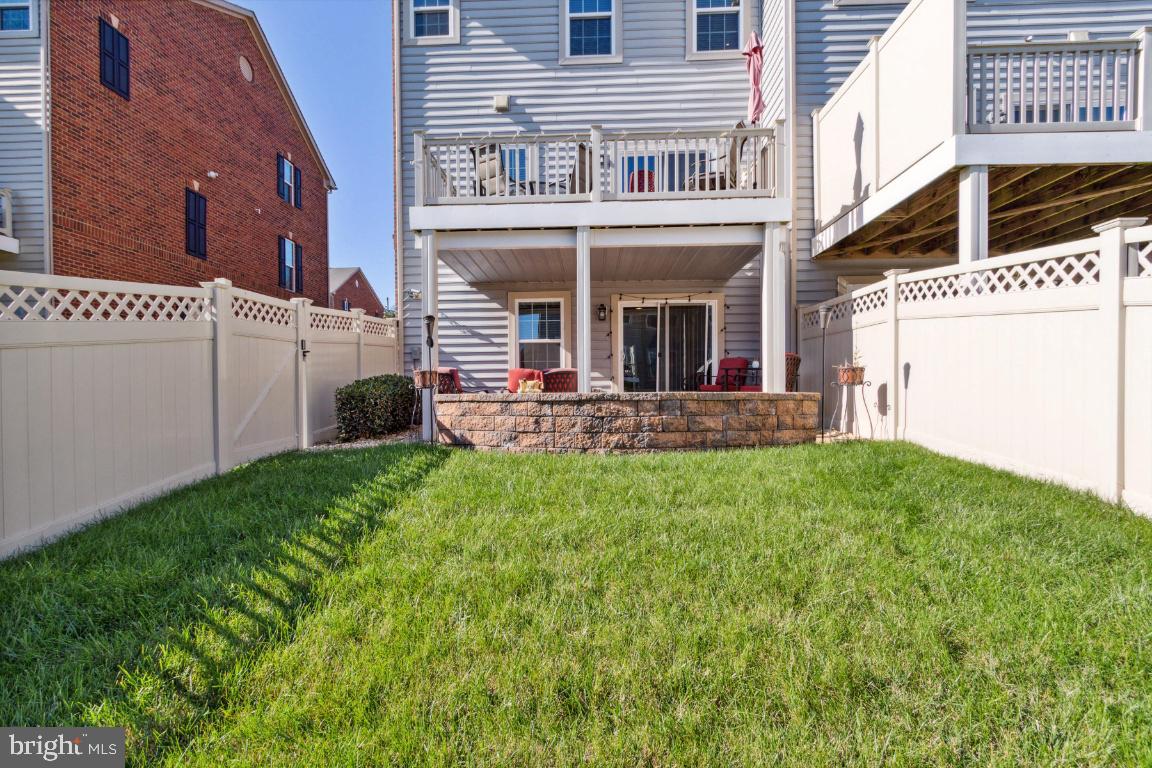 ADAMS CROSSING - Residential