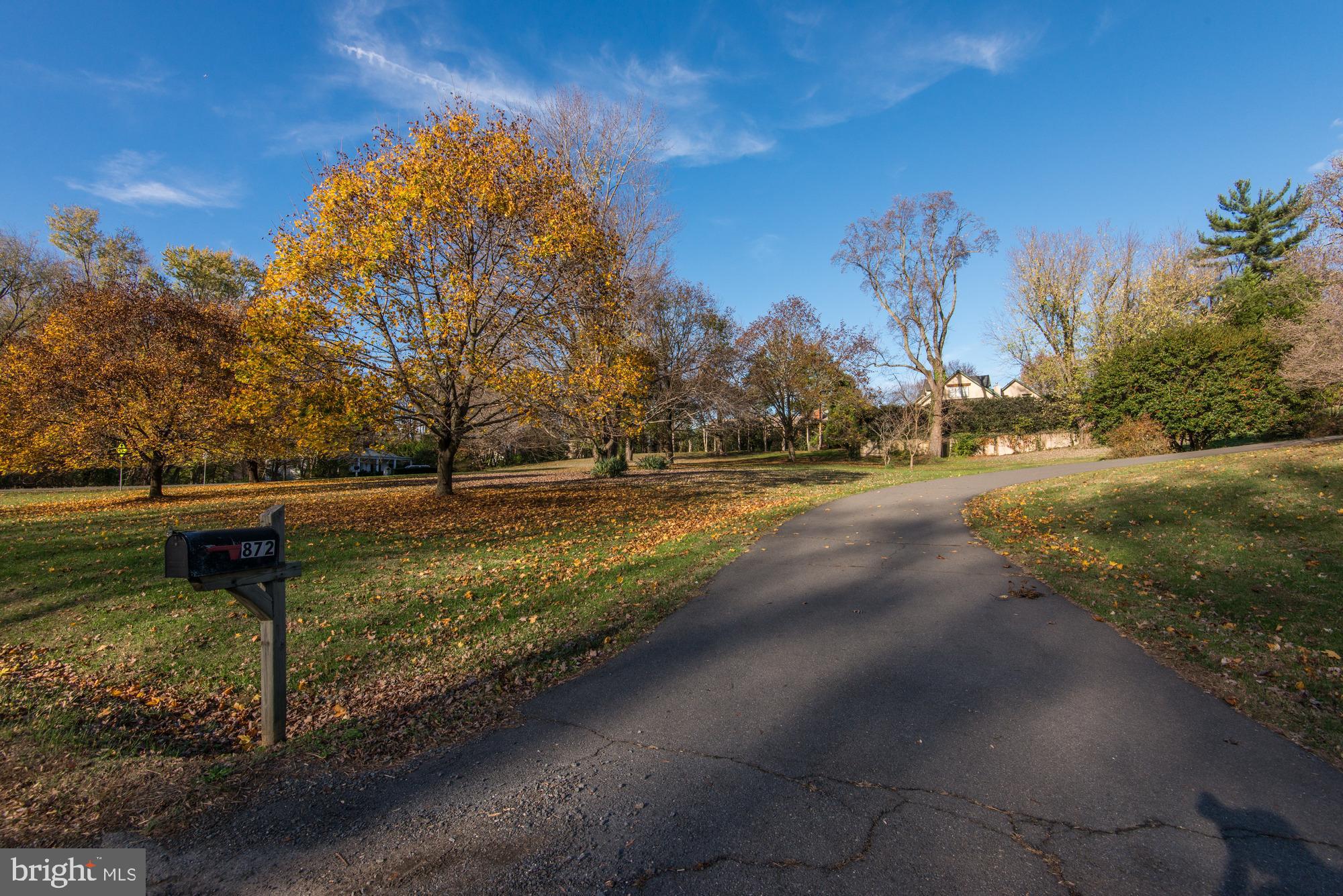 LANGLEY OAKS - Land