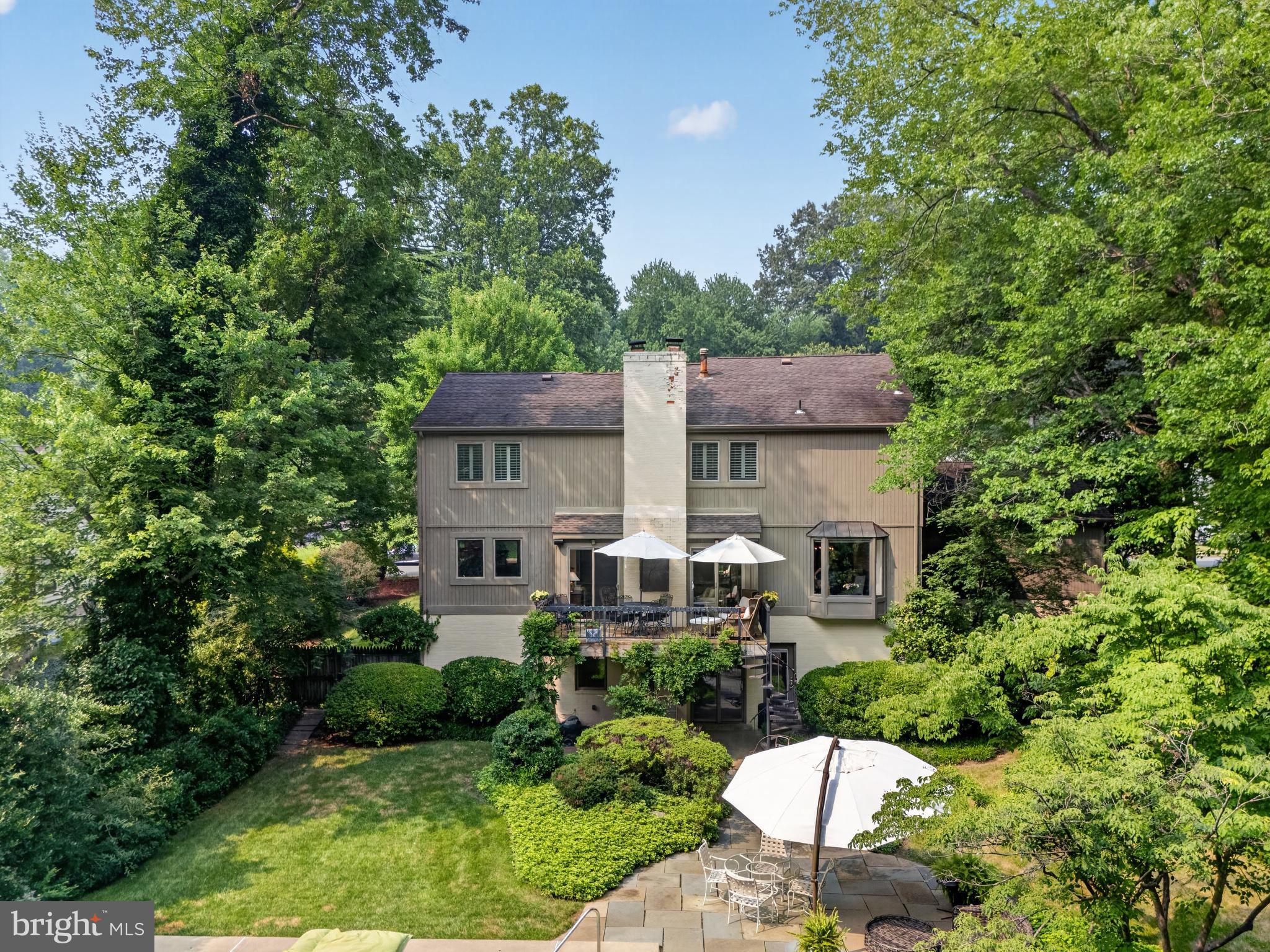FOX MILL WOODS - Residential