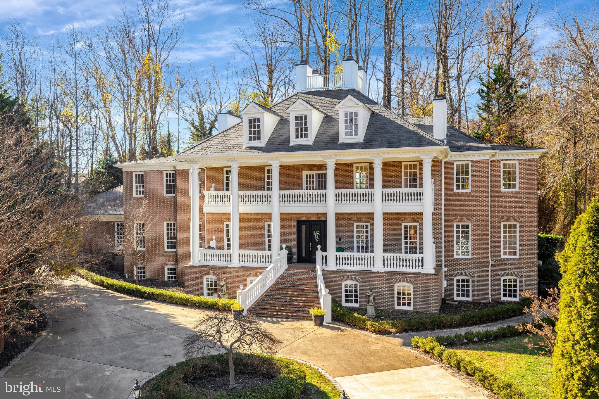 SWINKS MILL WOODS - Residential