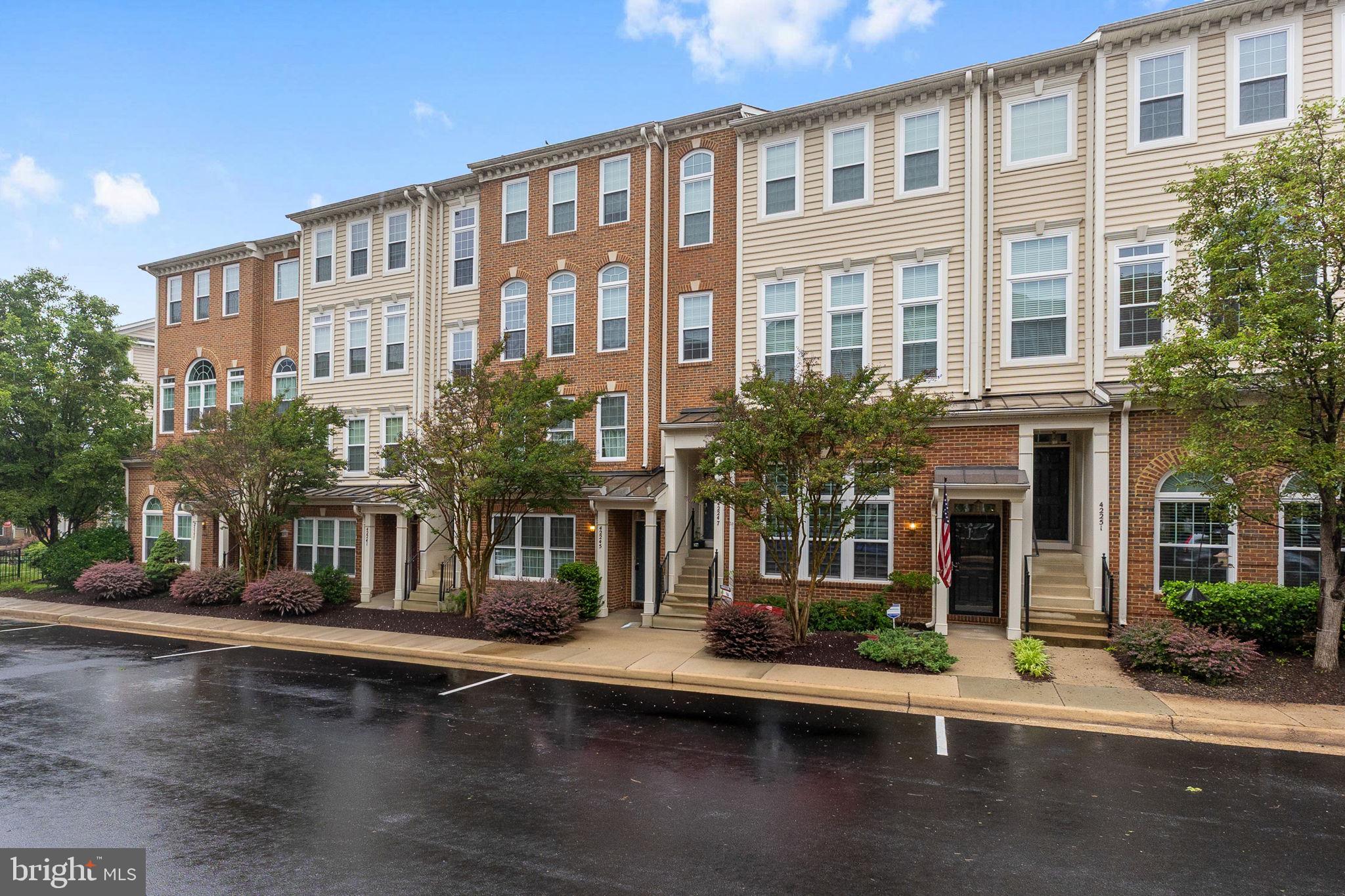 AMBER SPRING - Residential
