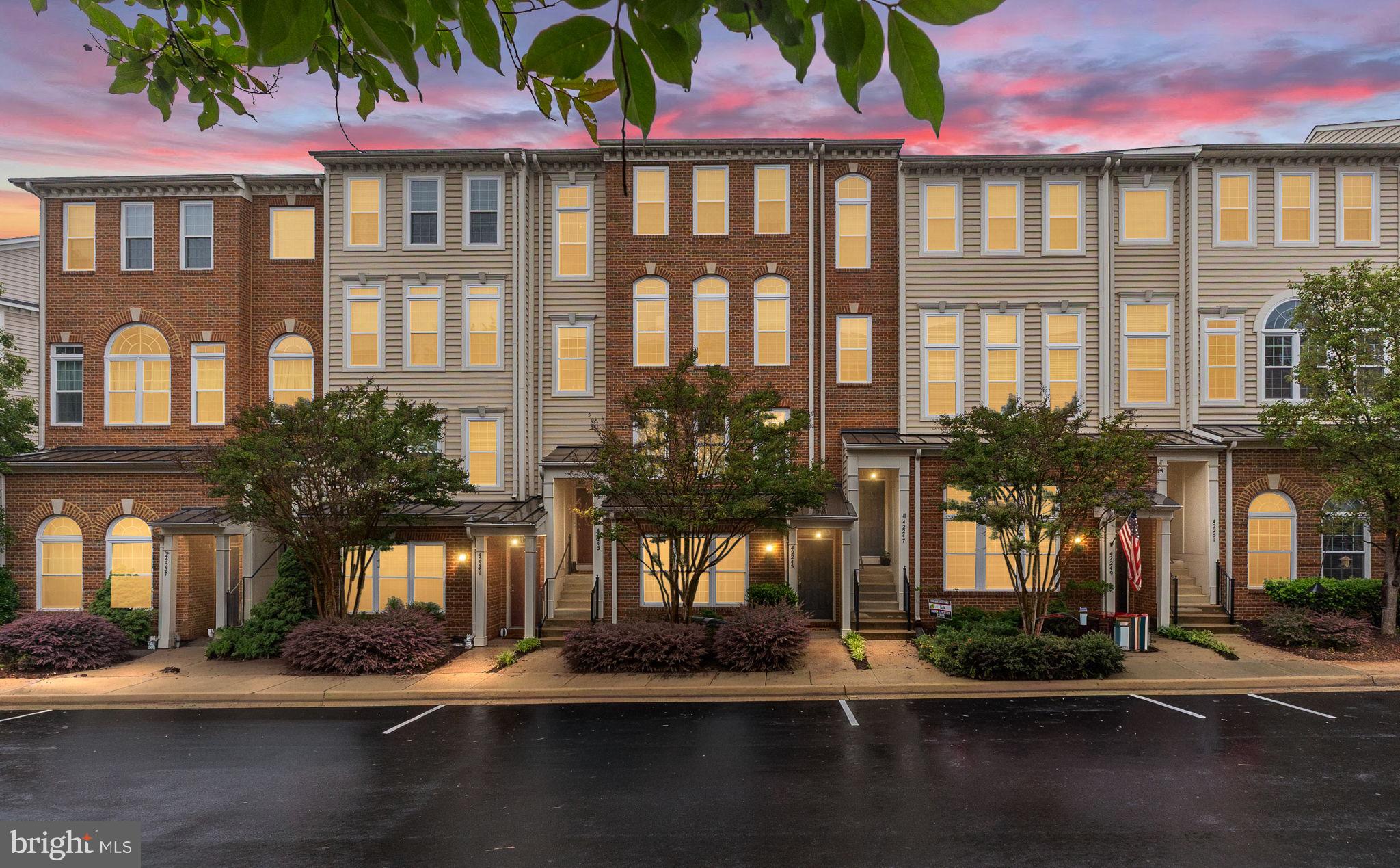 AMBER SPRING - Residential