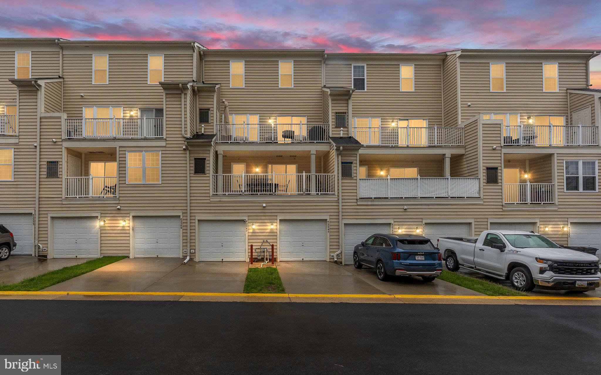 AMBER SPRING - Residential