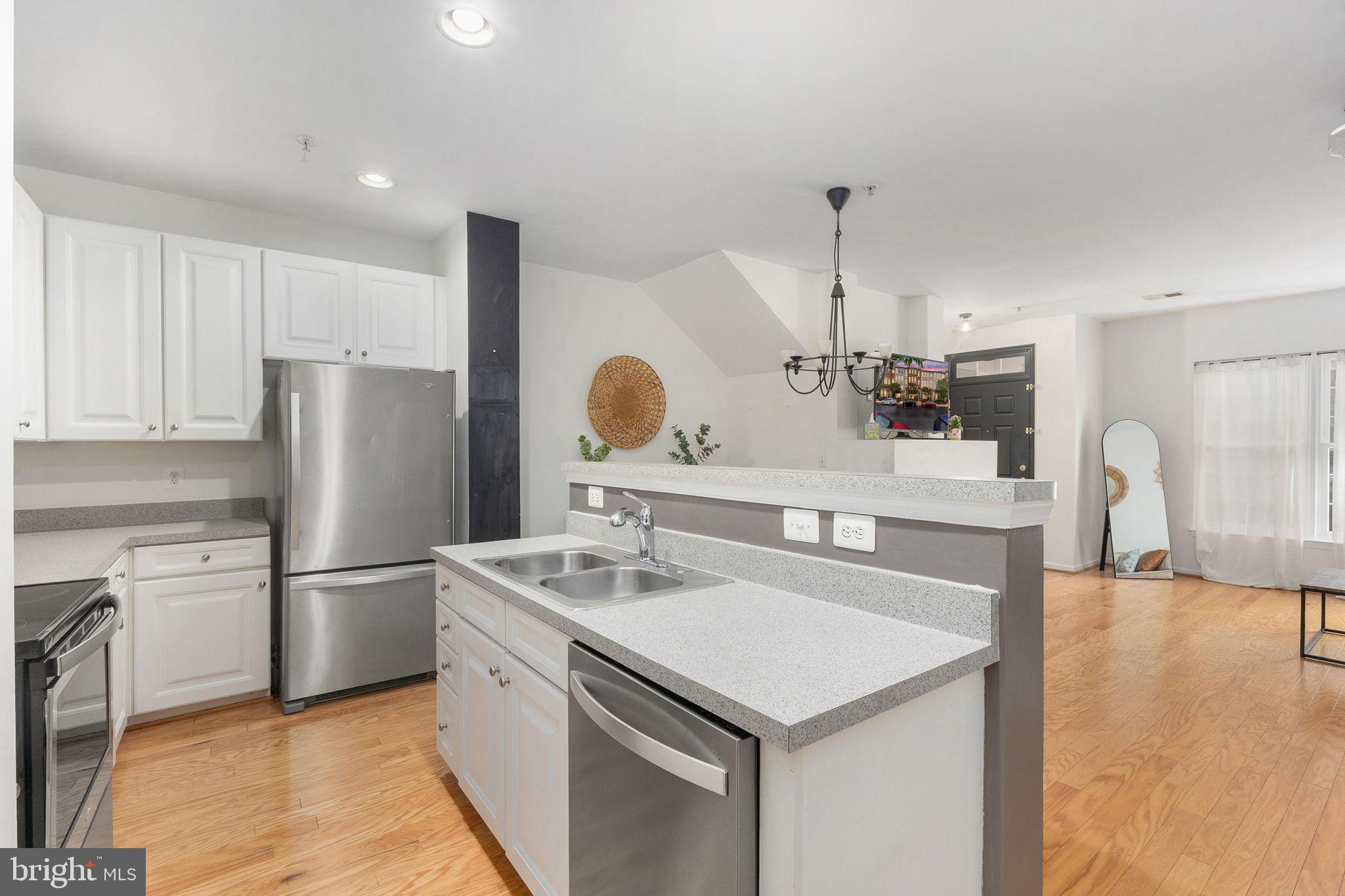 AMBER SPRING - Residential