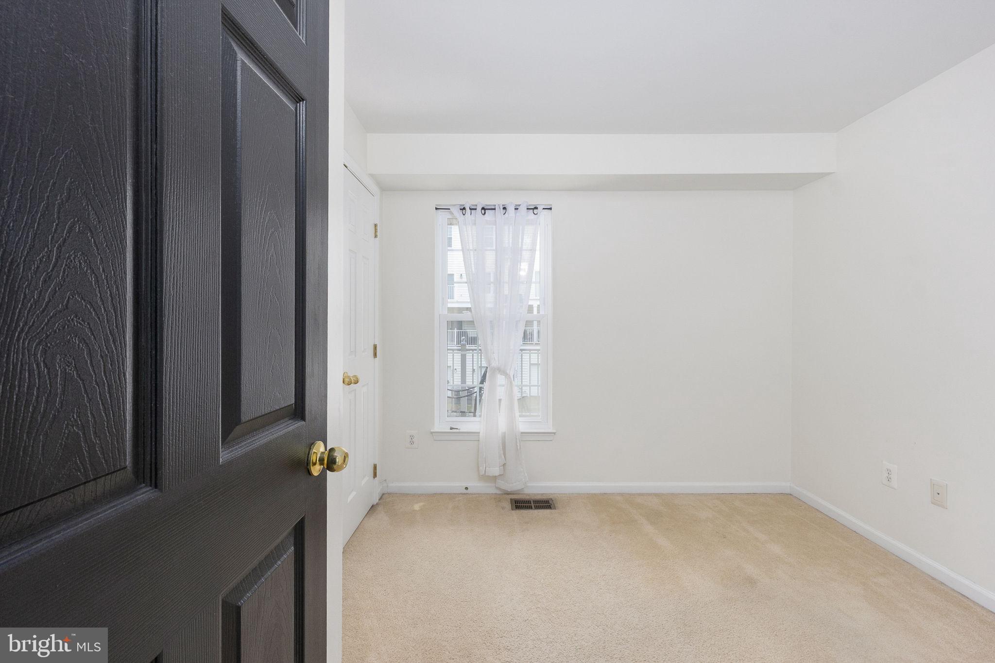 AMBER SPRING - Residential