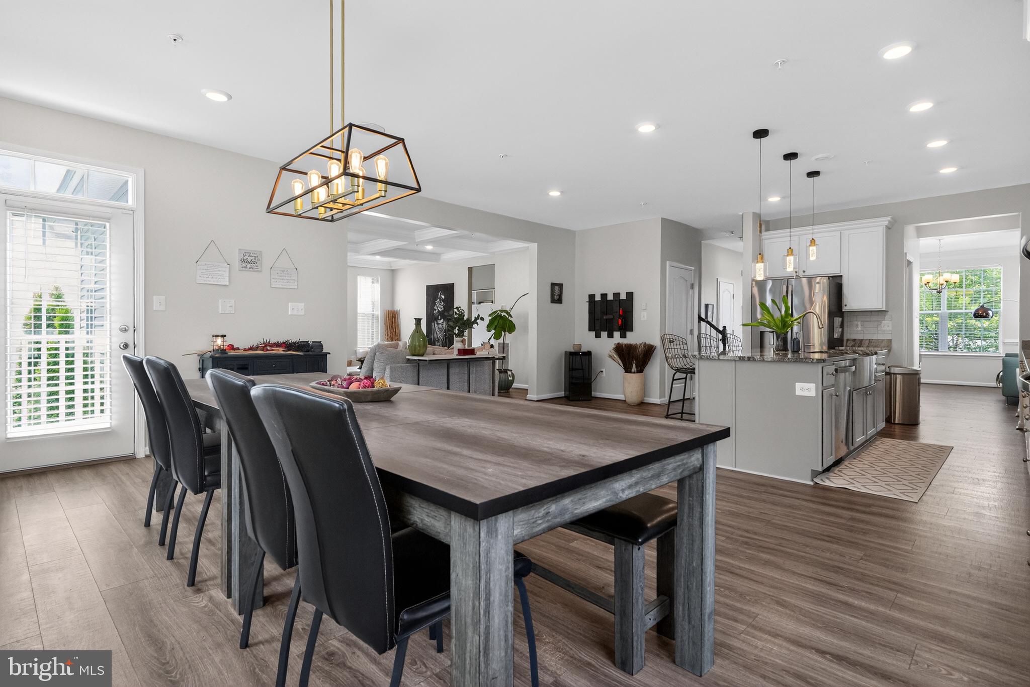 SIGNATURE CLUB - Residential