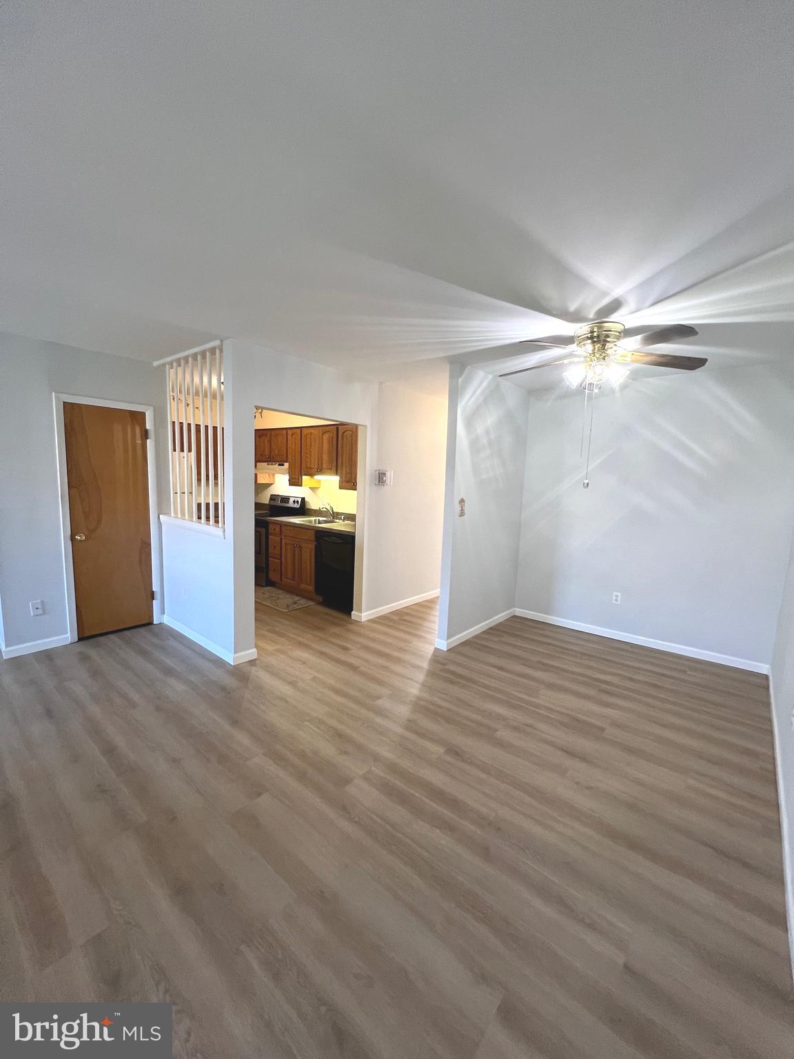 ASTON ARMS - Residential