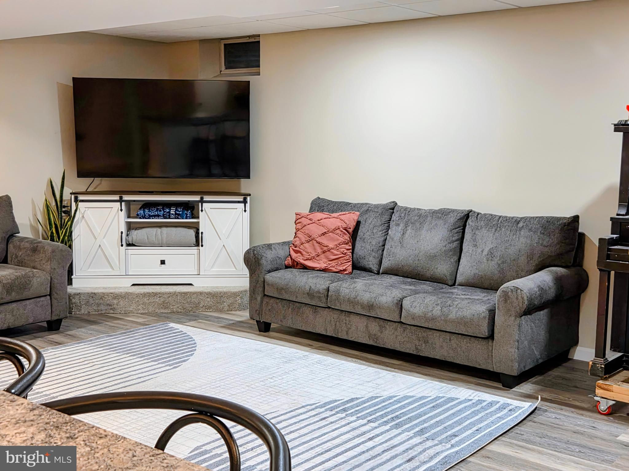 ASHCOMBE FARMS WEST PH. 2 - Residential
