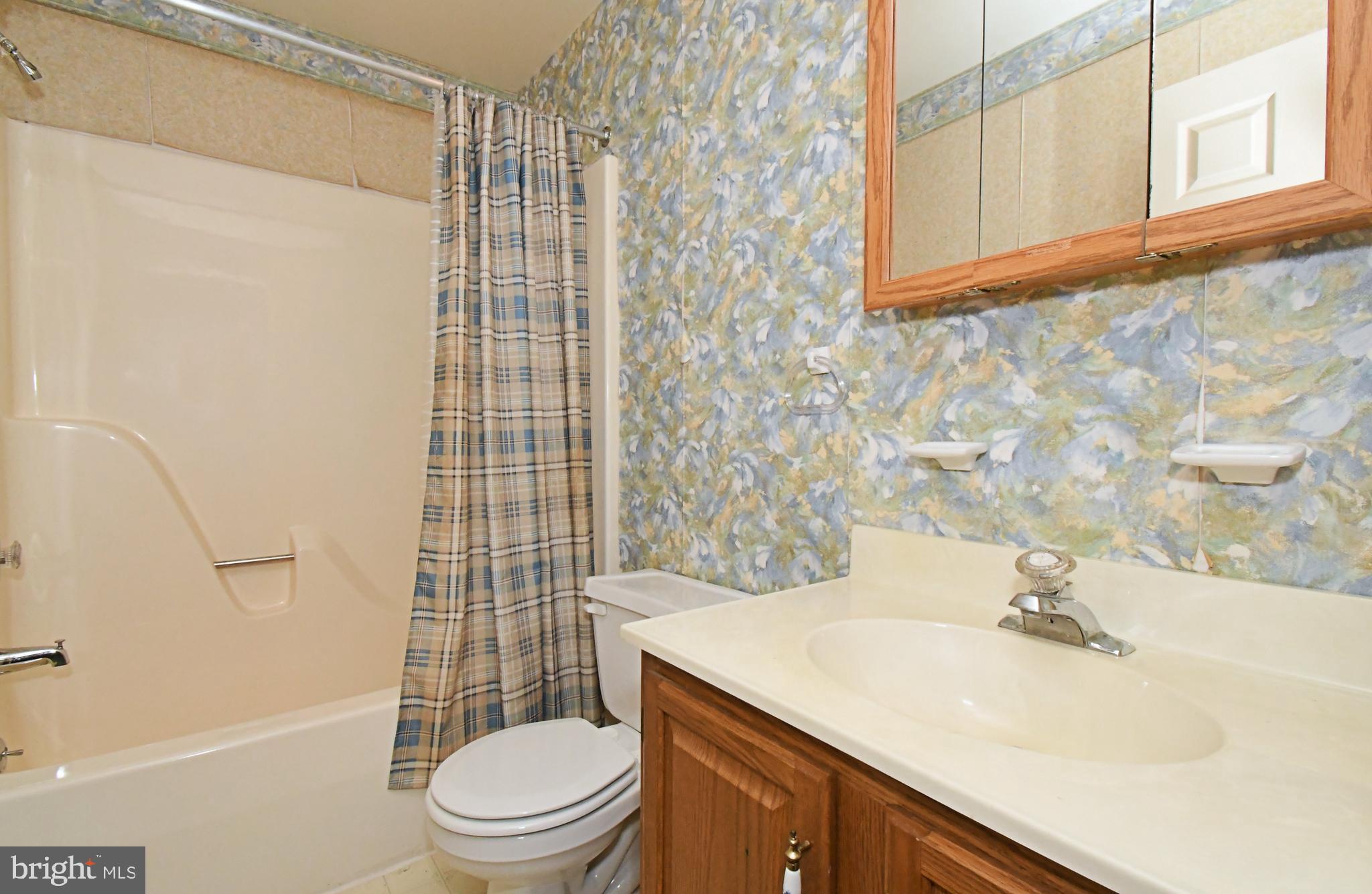 PEAR TREE VIL - Residential