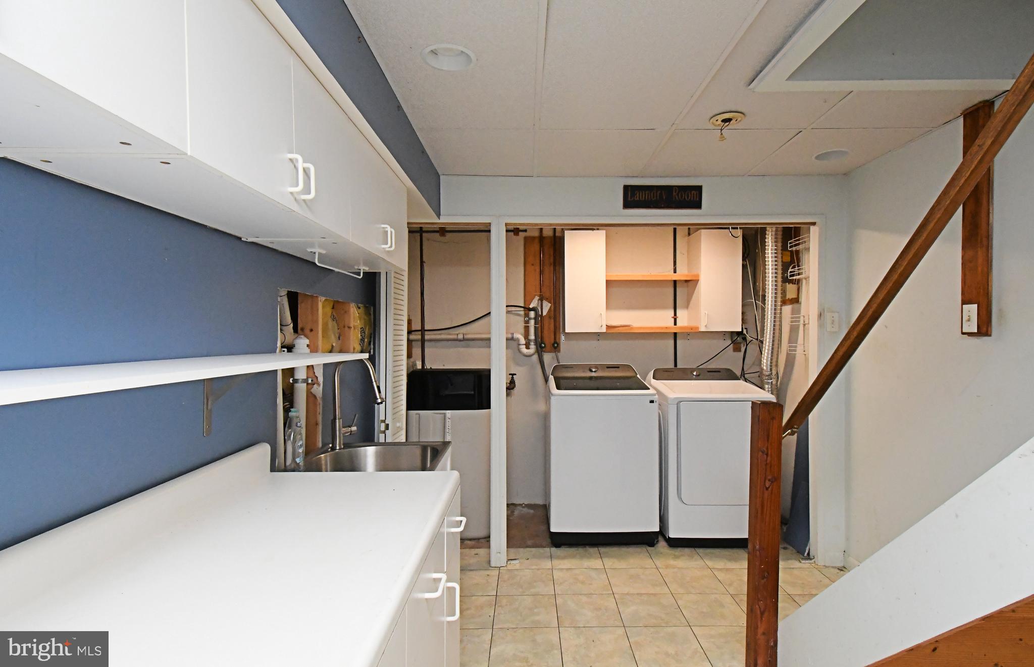 PEAR TREE VIL - Residential