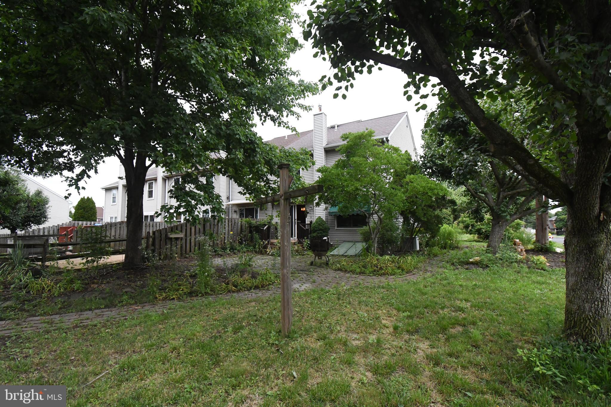 PEAR TREE VIL - Residential