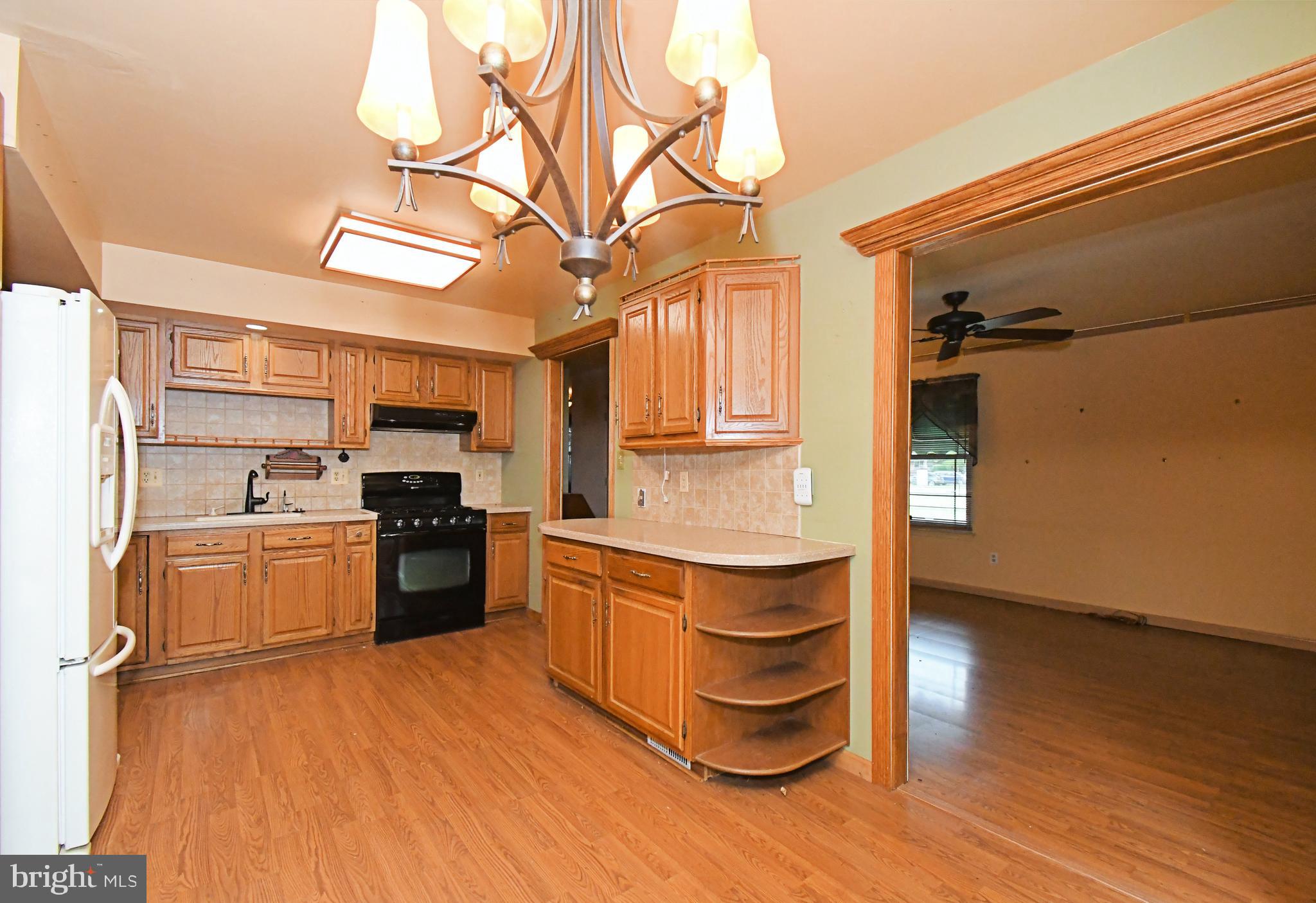 PEAR TREE VIL - Residential