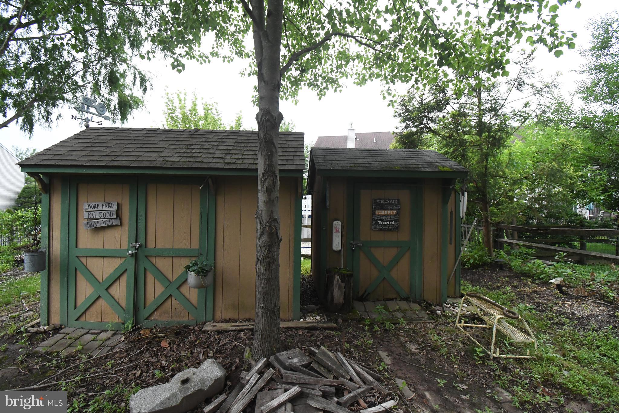 PEAR TREE VIL - Residential