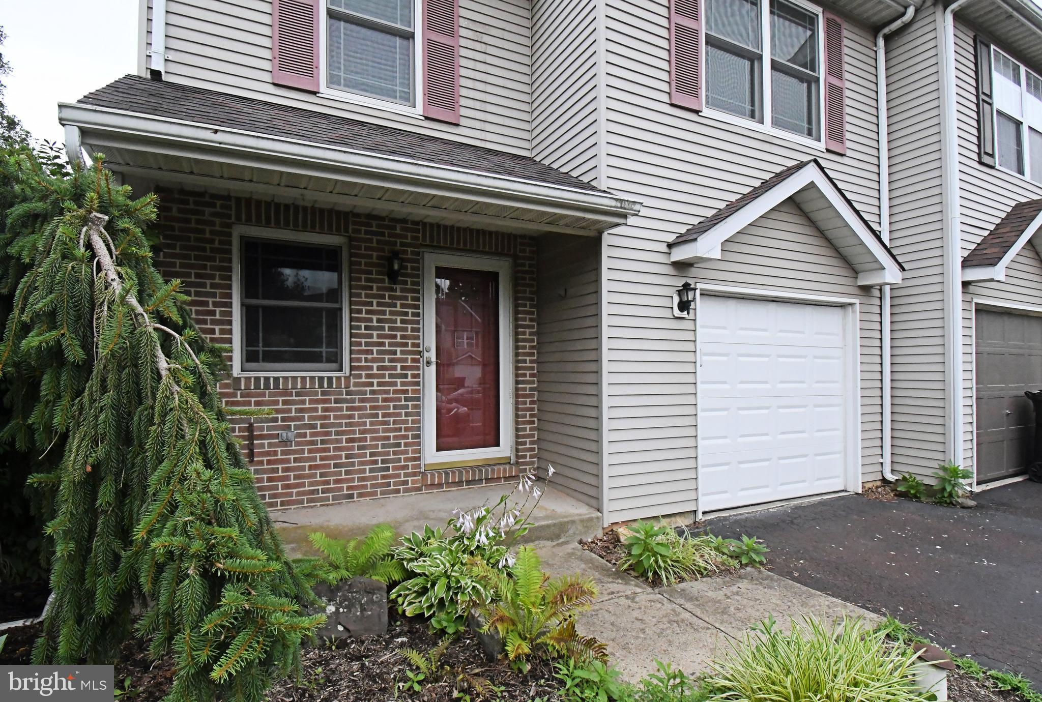 PEAR TREE VIL - Residential