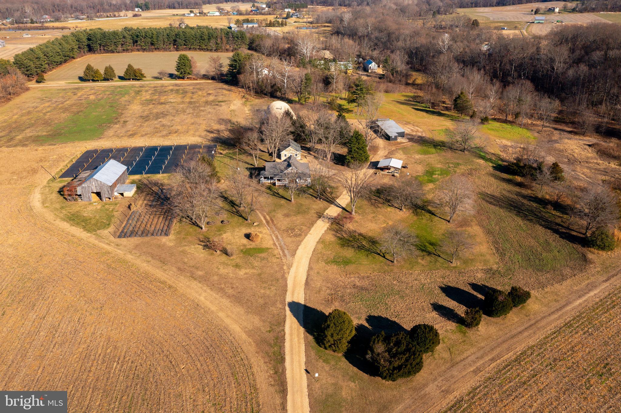 DAVIDSONVILLE - Land