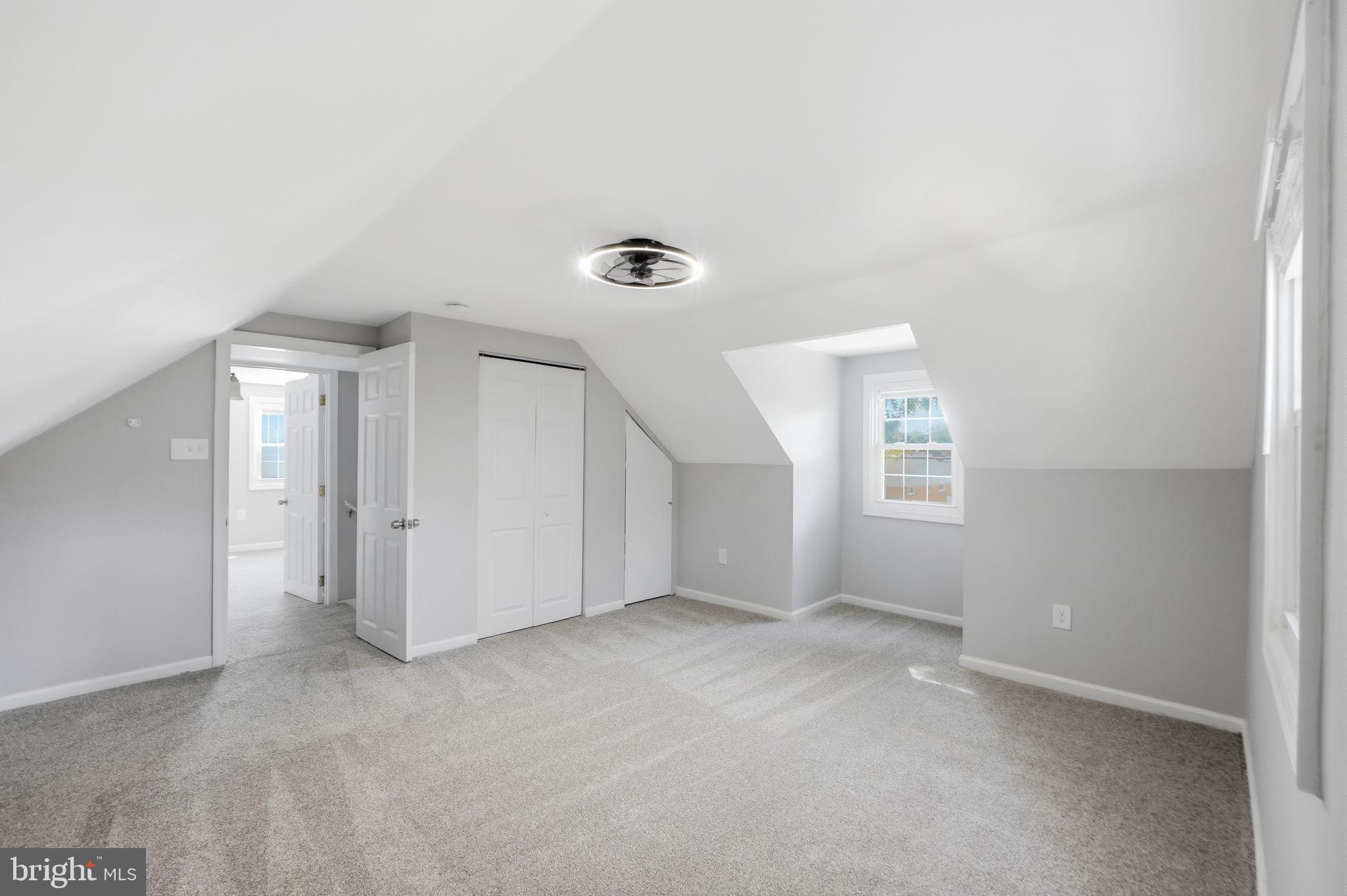 RIVIERA BEACH - Residential