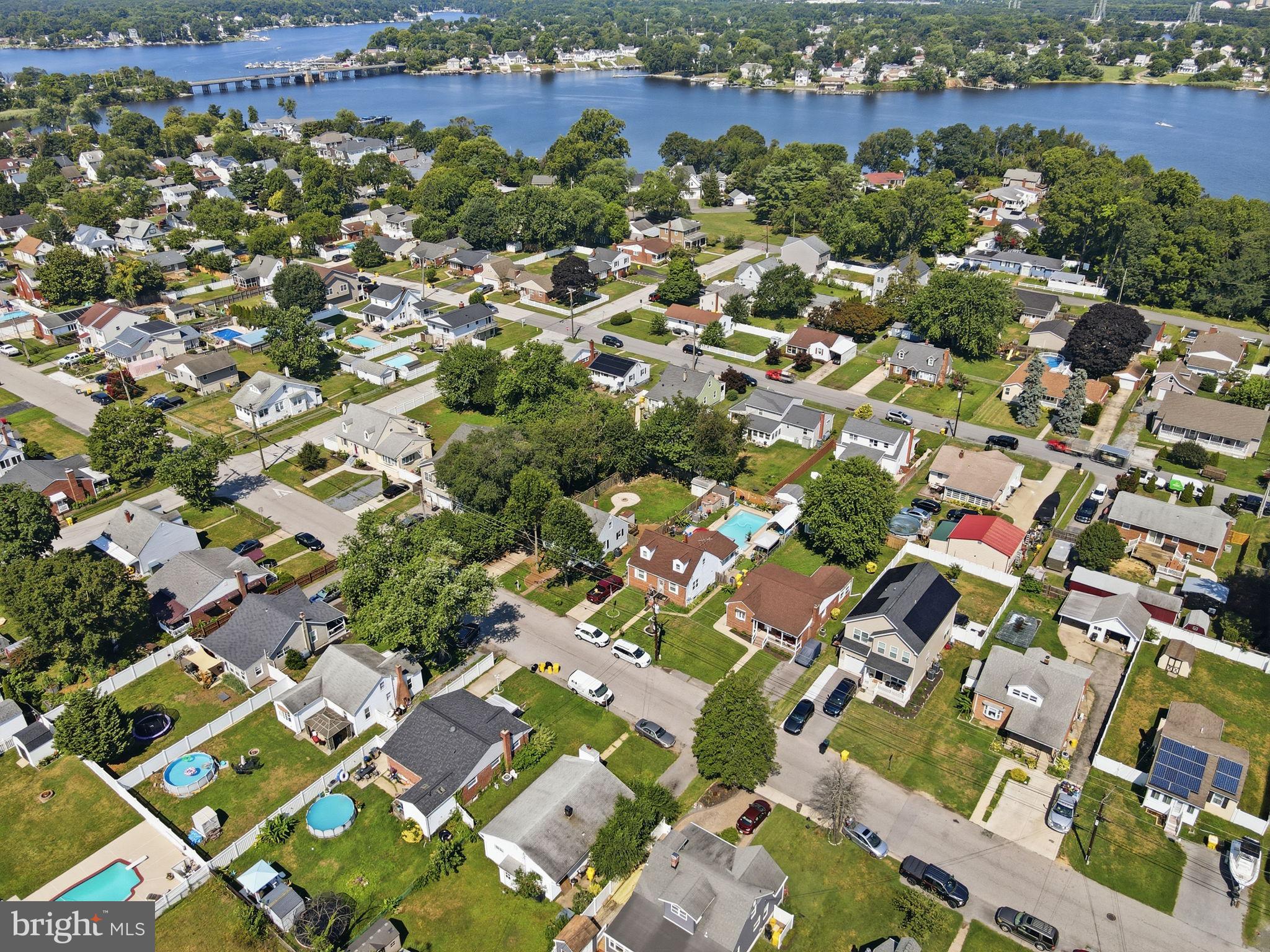RIVIERA BEACH - Residential