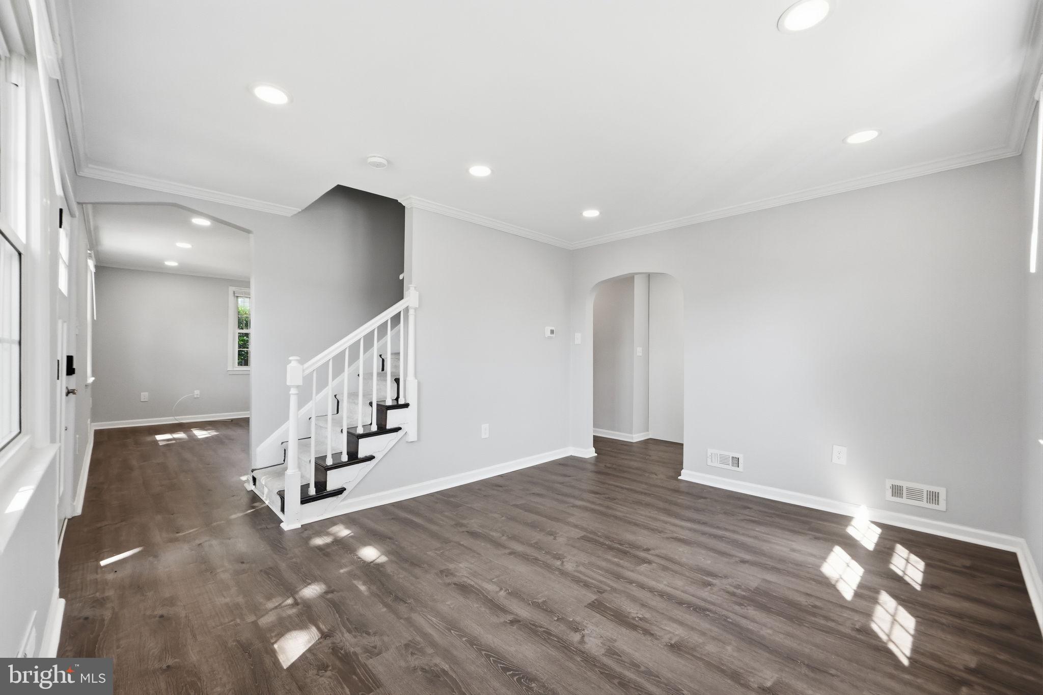 RIVIERA BEACH - Residential