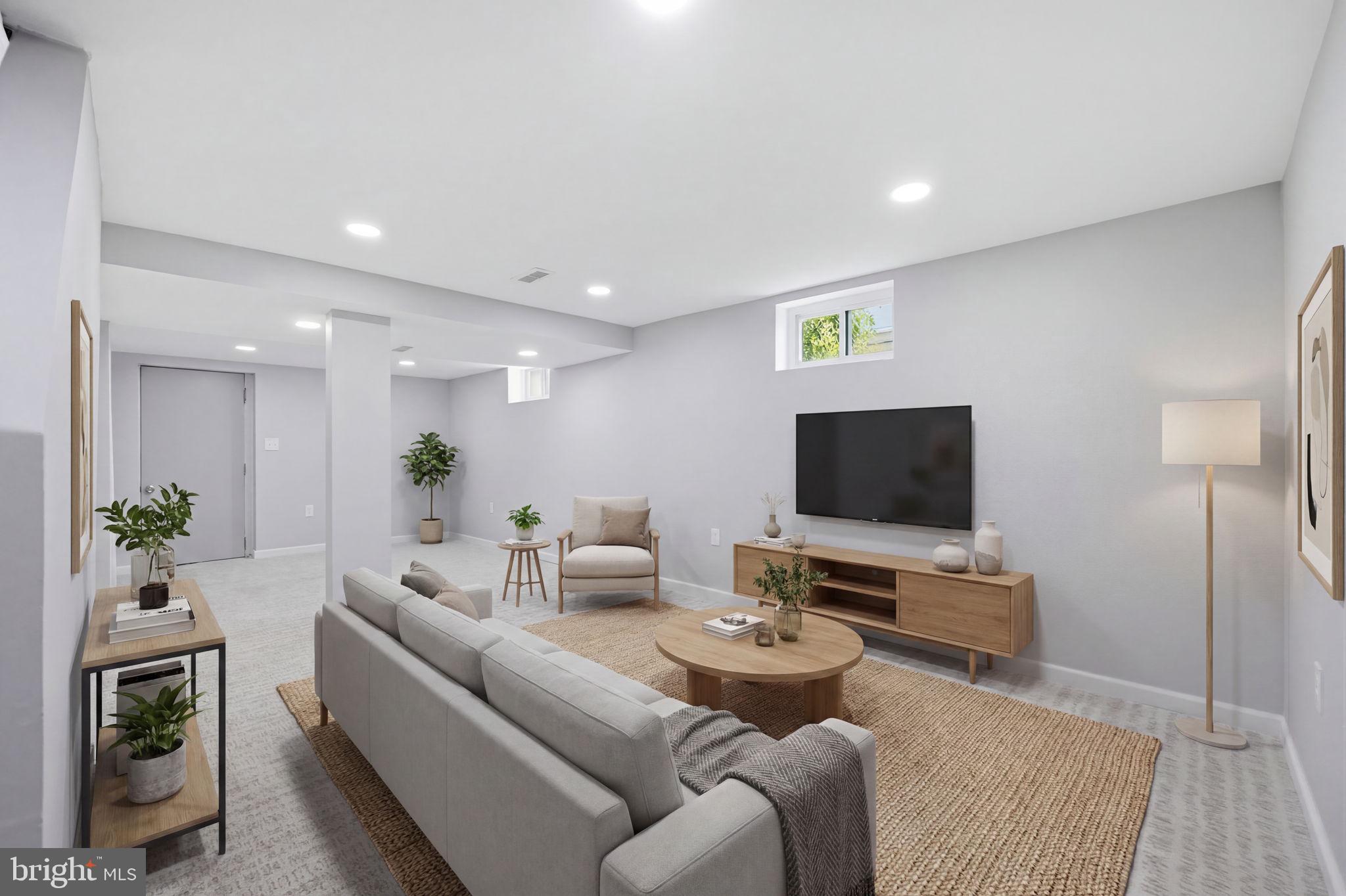 RIVIERA BEACH - Residential