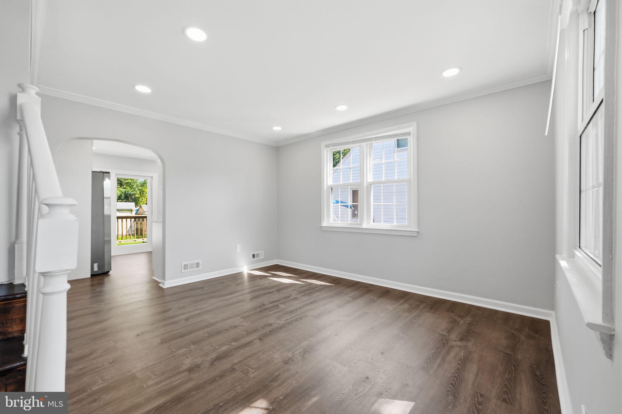 RIVIERA BEACH - Residential