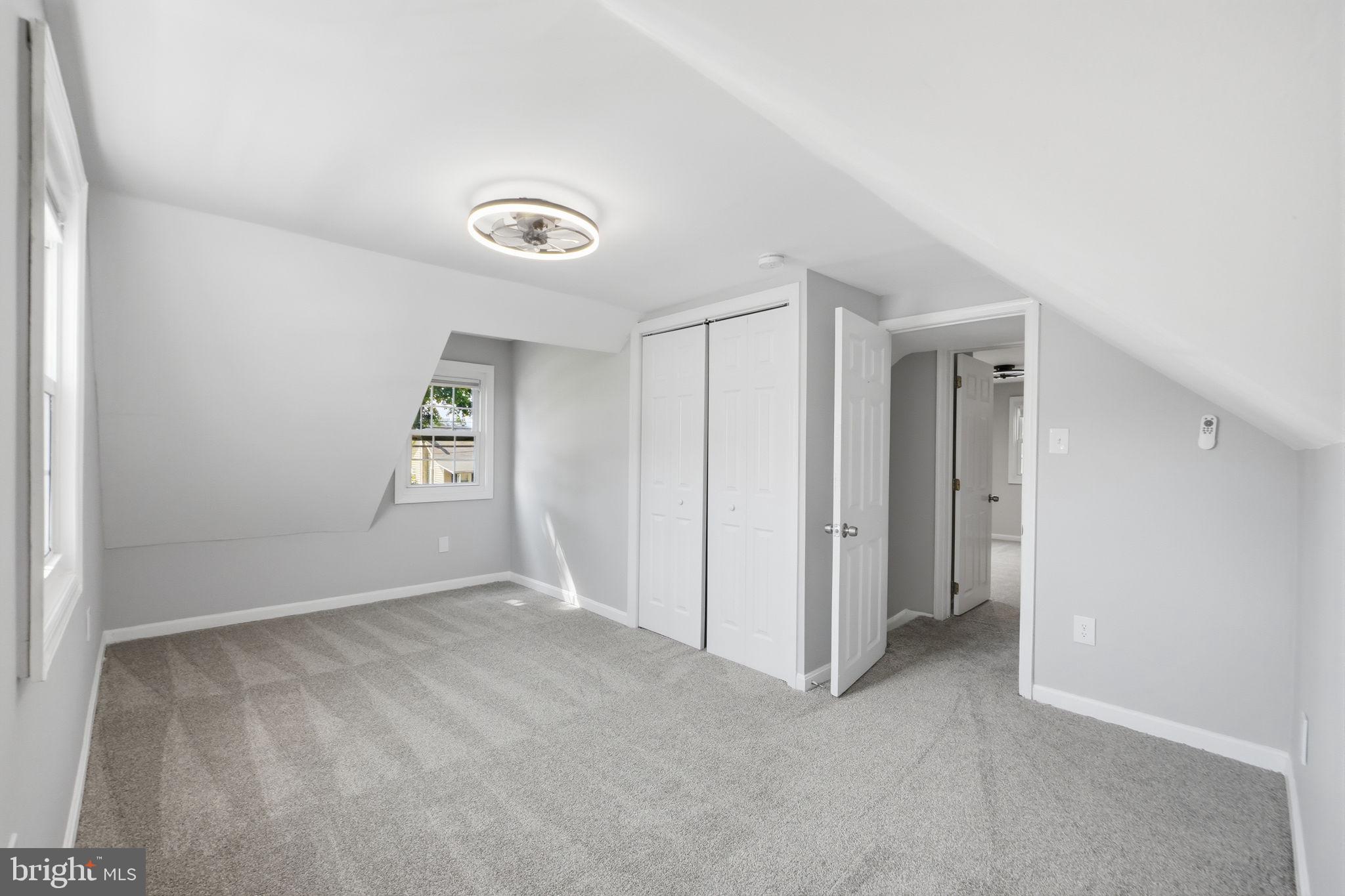 RIVIERA BEACH - Residential