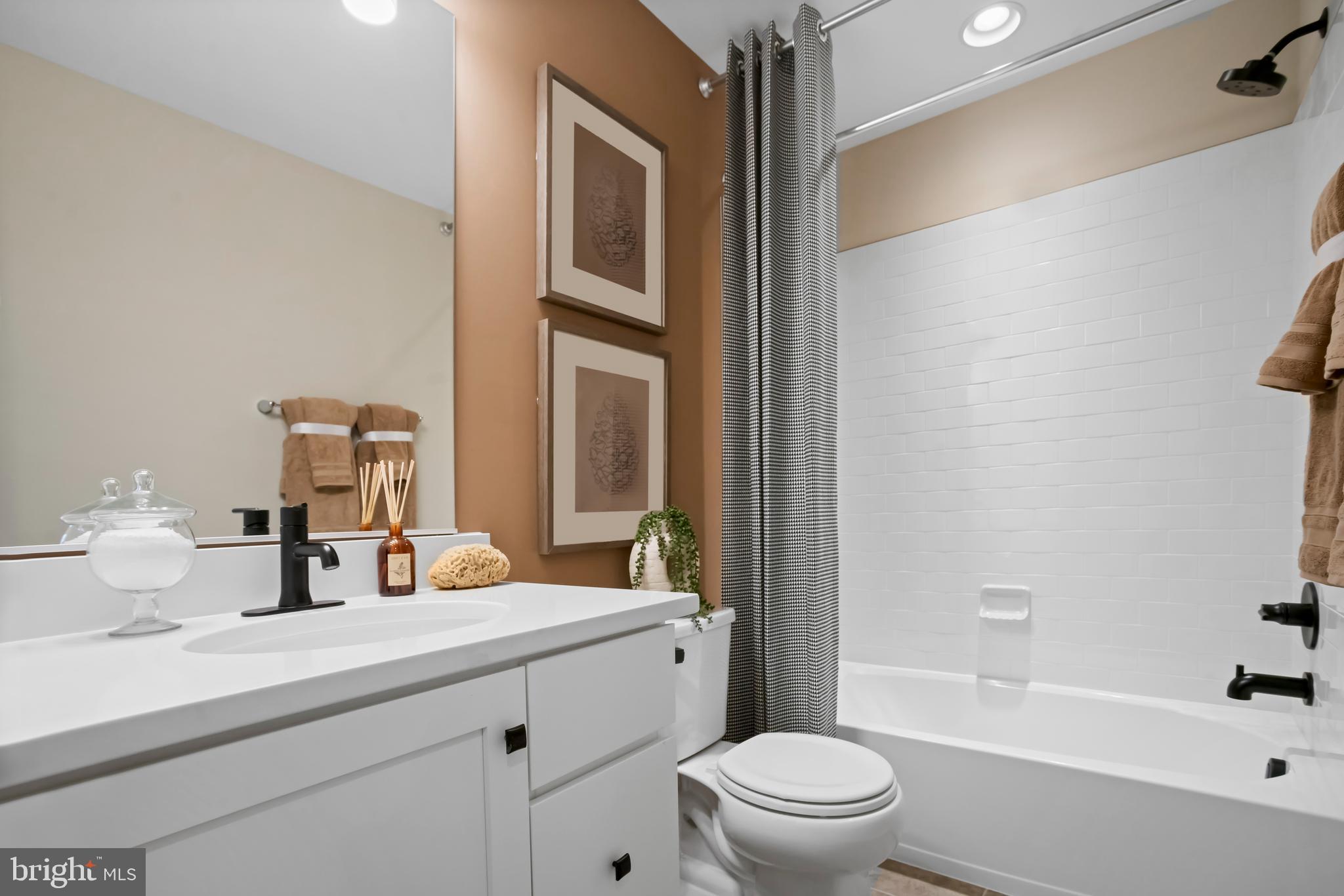 MARTINSBURG STATION - Residential