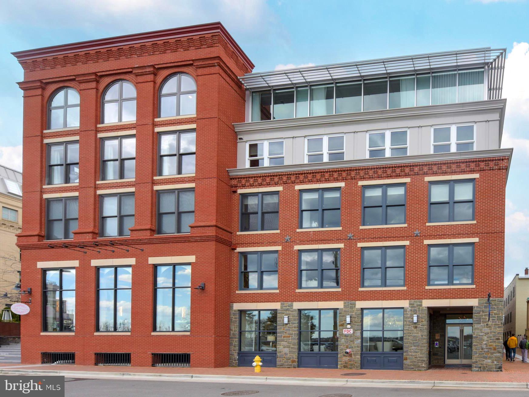 Welcome to Watermark - a boutique riverfront condominium in the heart of Old Town Alexandria’s Historic Southeast Quadrant. Watermark offers elegant turnkey living in a prime location.

Residence #505 is one of the building’s two penthouse units that offer direct and unobstructed views of the Potomac River. This corner unit is bathed in light all day thanks to its architecturally unique and oversized arched windows with Eastern and Southern exposures.

This floor plan is open and airy with nearly 2700sf of living space, 9’ ceilings, and includes 3 generous Bedrooms and 3 Bathrooms.

Top quality finishes include wide-plank floors throughout, quartz countertops, white Italian-made soft close cabinetry, Bosch appliances, and gas fireplace. A private terrace enjoys river views and is accessed from both the kitchen and second and third bedrooms.

The palatial owner’s suite offers two huge closets and sumptuous tile-clad bath. There is a double vanity, underfloor heating, an oversized soaking tub, separate shower and water closet. 

Building amenities include an elegantly appointed lobby and rooftop terrace with sweeping riparian views. 2 garage parking spaces and storage closet are included. Low Fee! Pet Friendly!