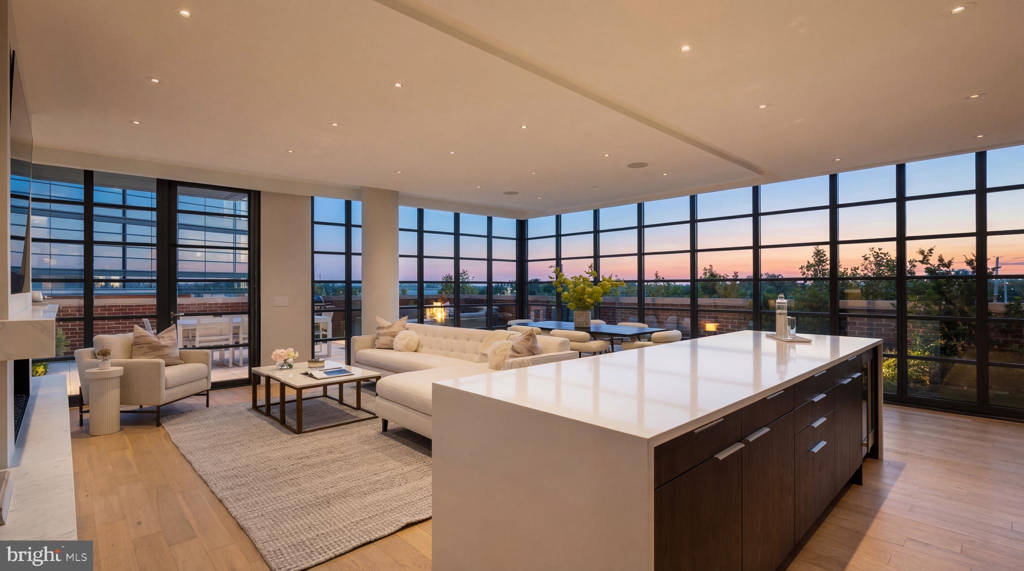 WATERFRONT SW RLA - Residential