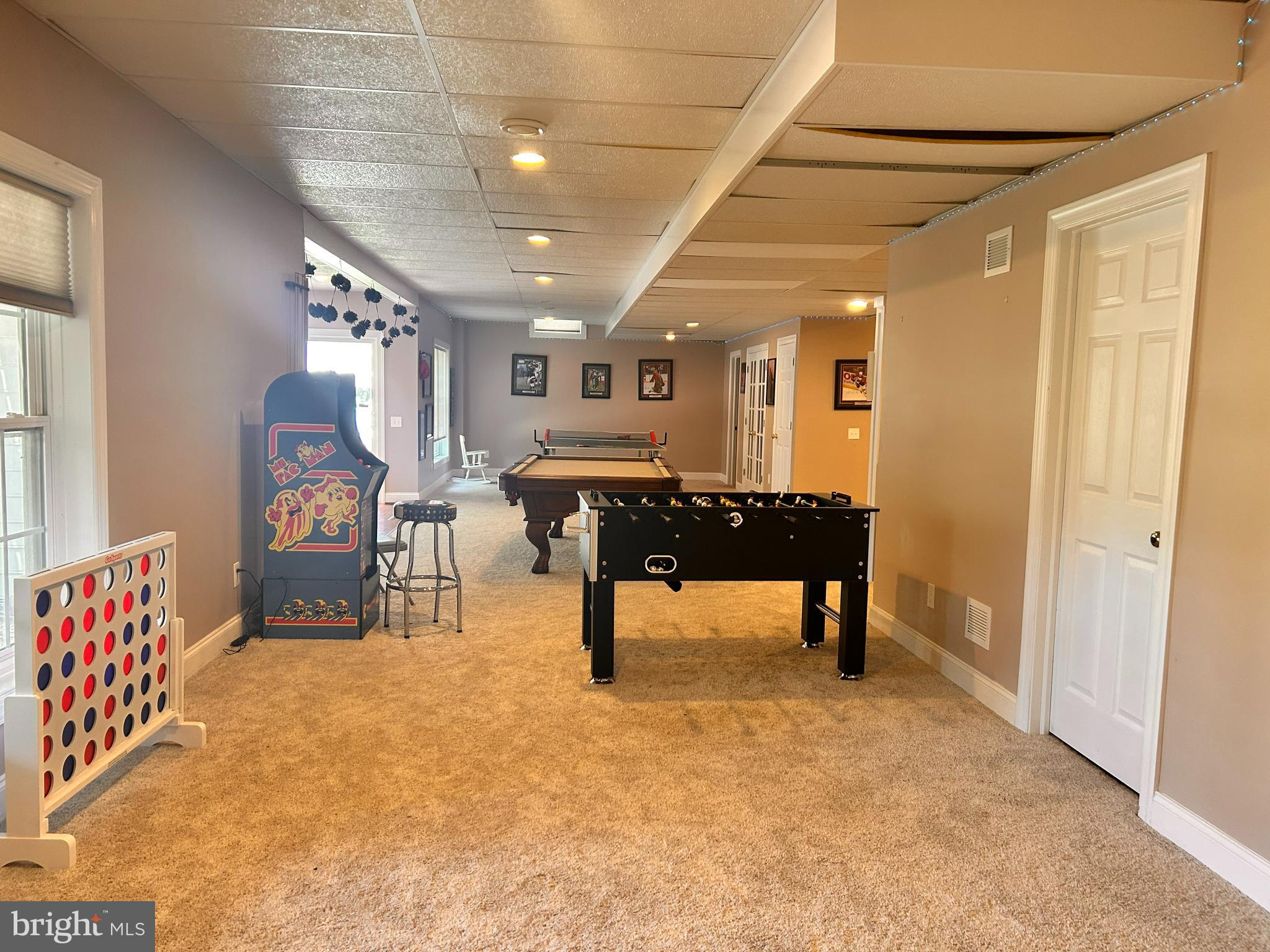 EAGLE HUNT - Residential