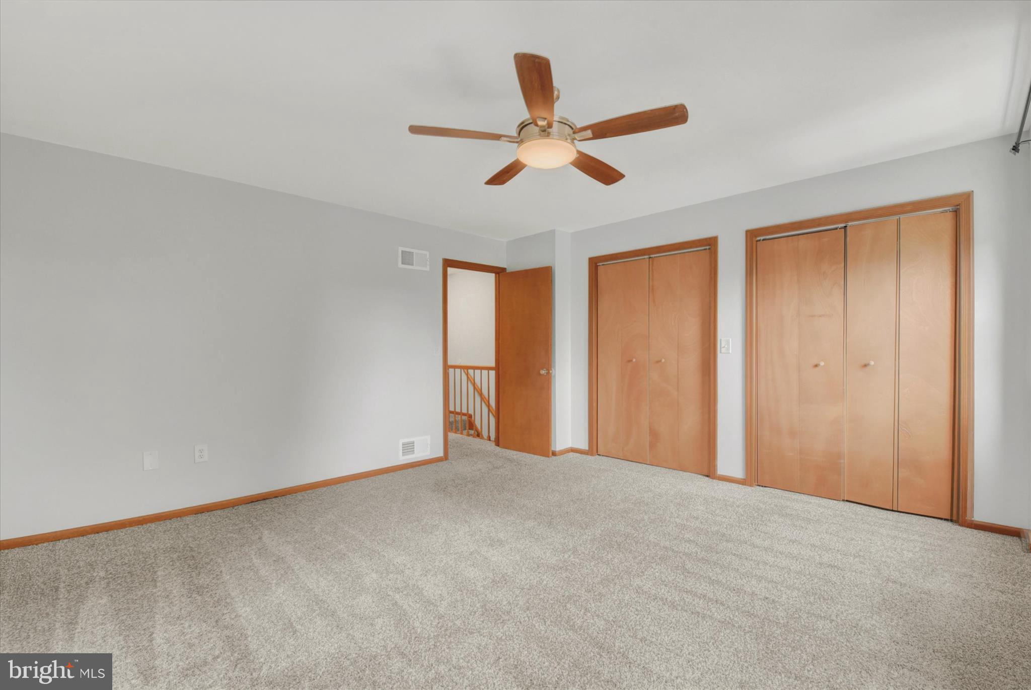 GARDEN COURT - Residential