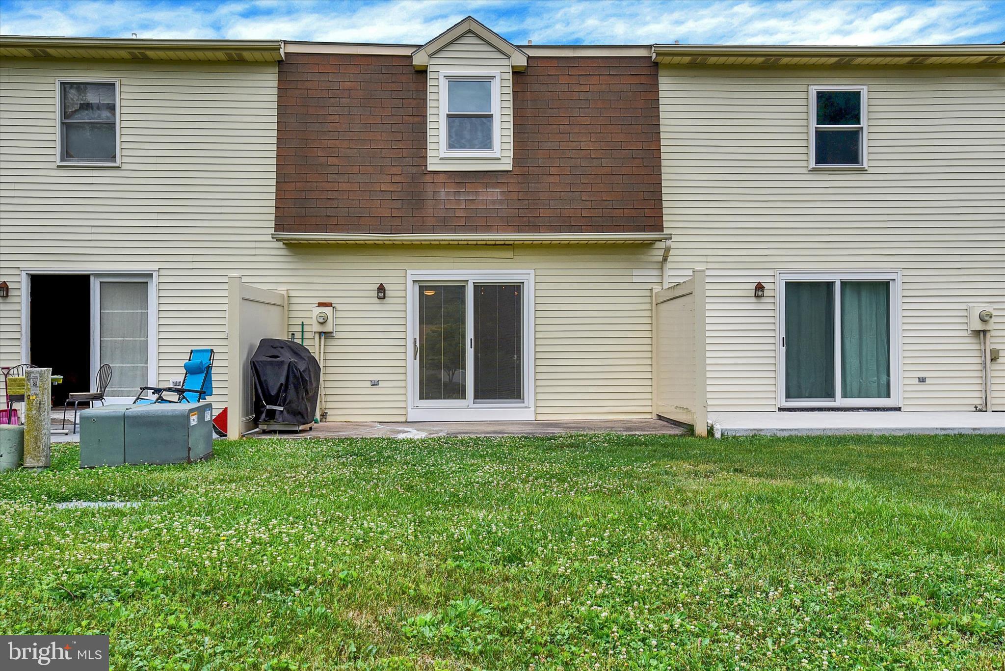 GARDEN COURT - Residential