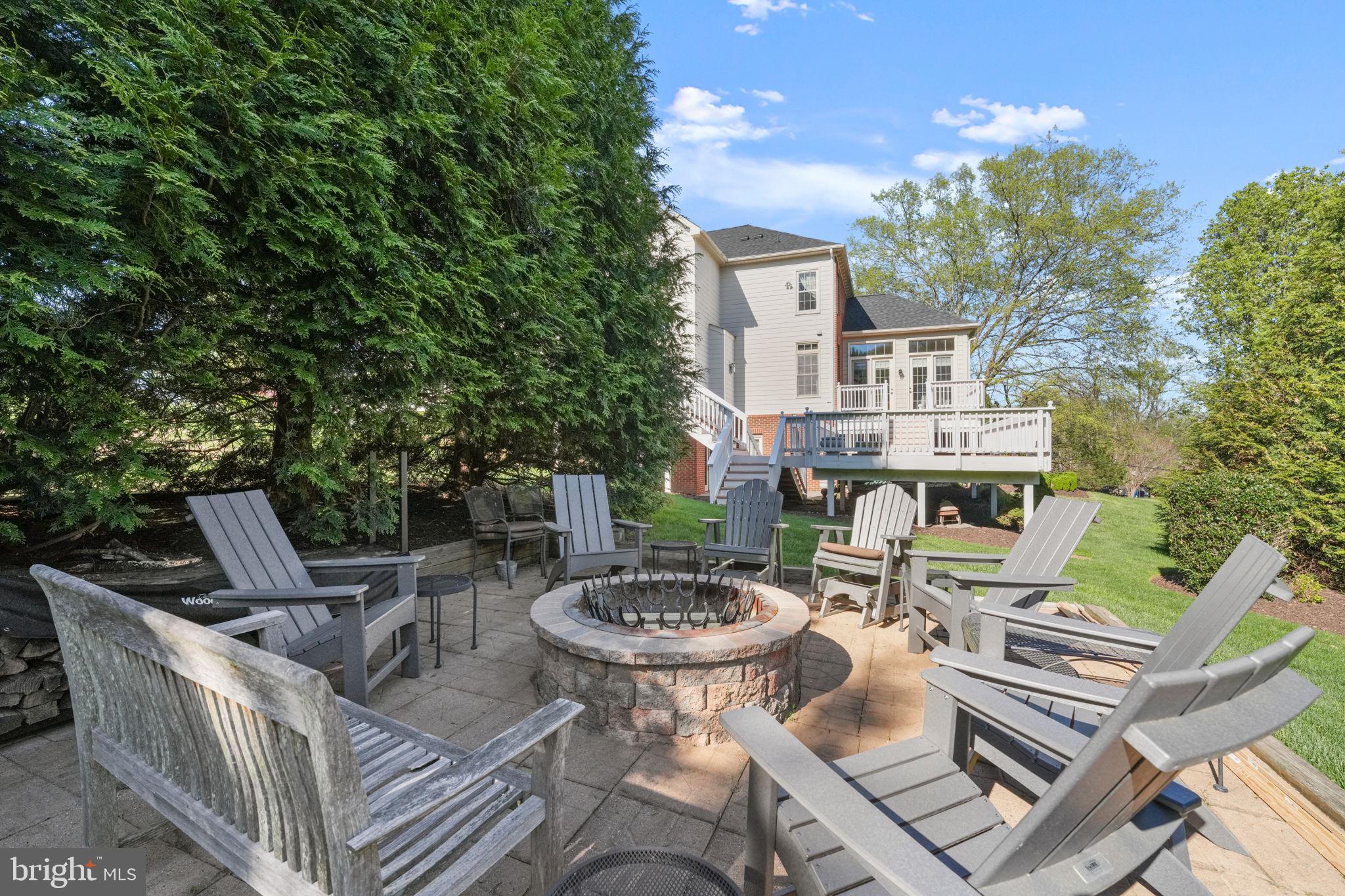 ESTATES AT LOWES - Residential