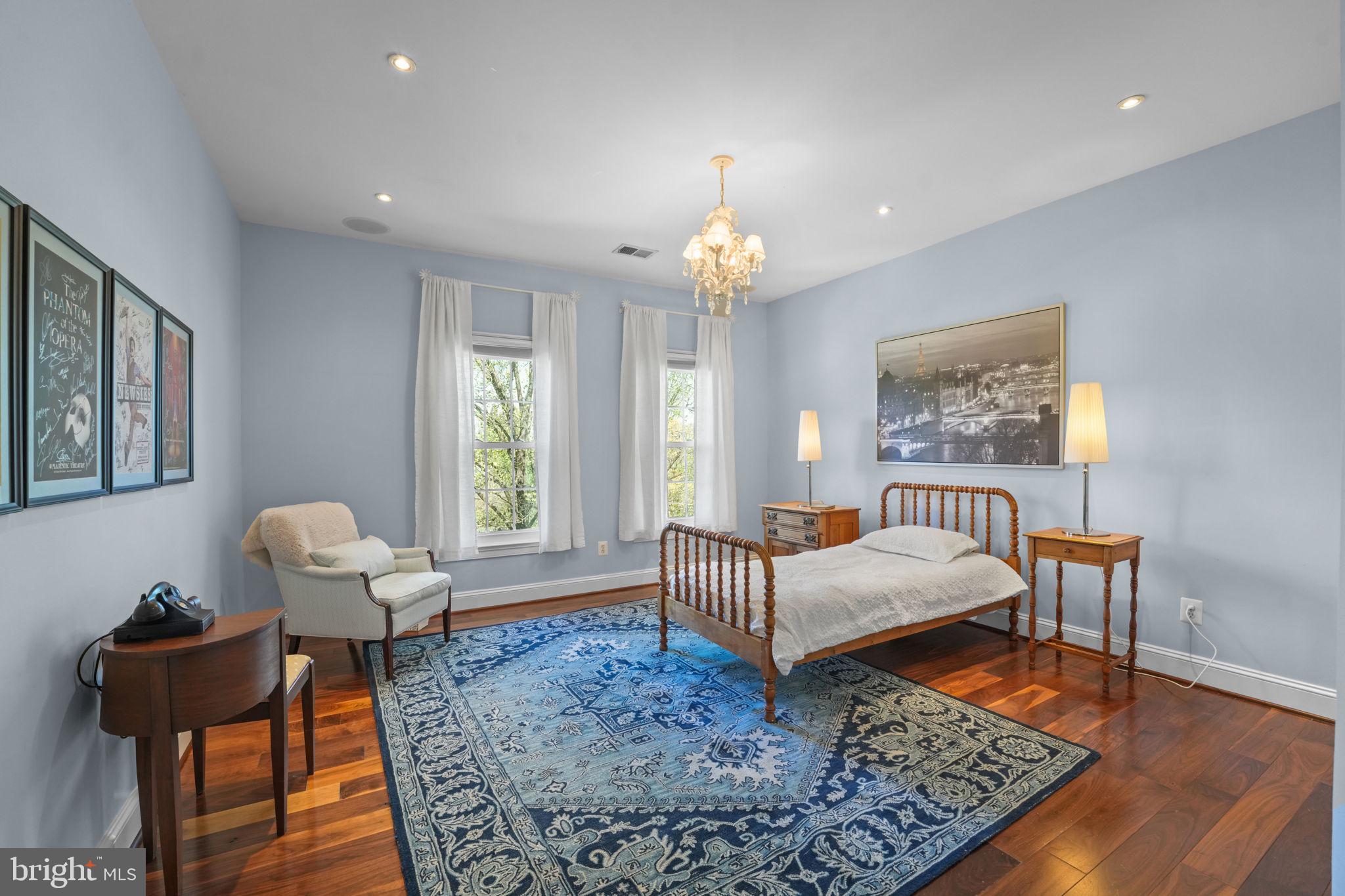 ESTATES AT LOWES - Residential