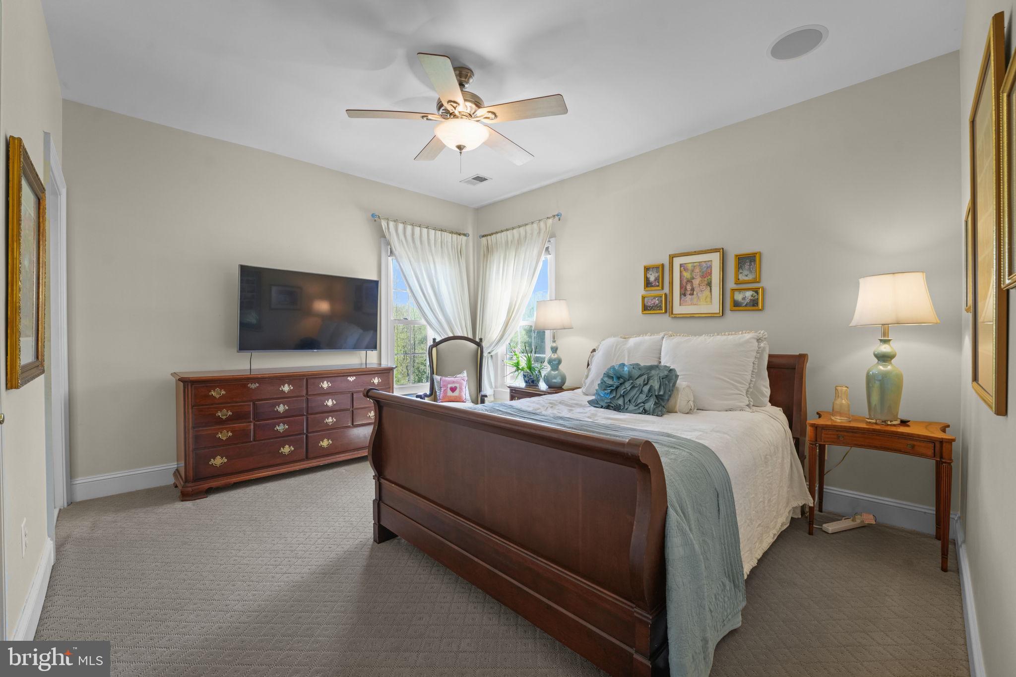 ESTATES AT LOWES - Residential